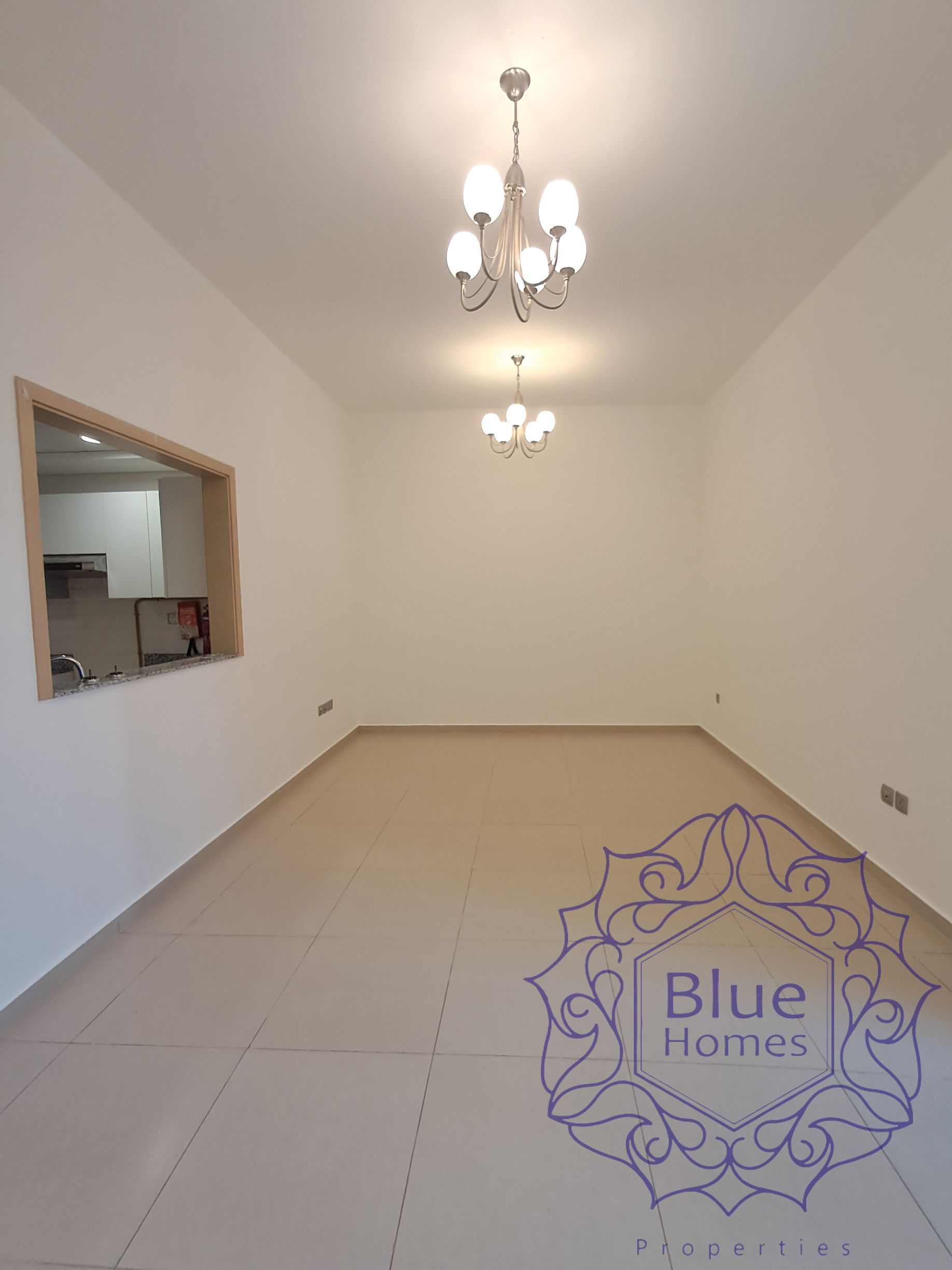 Spacious 1bhk apartment | Close to Metro