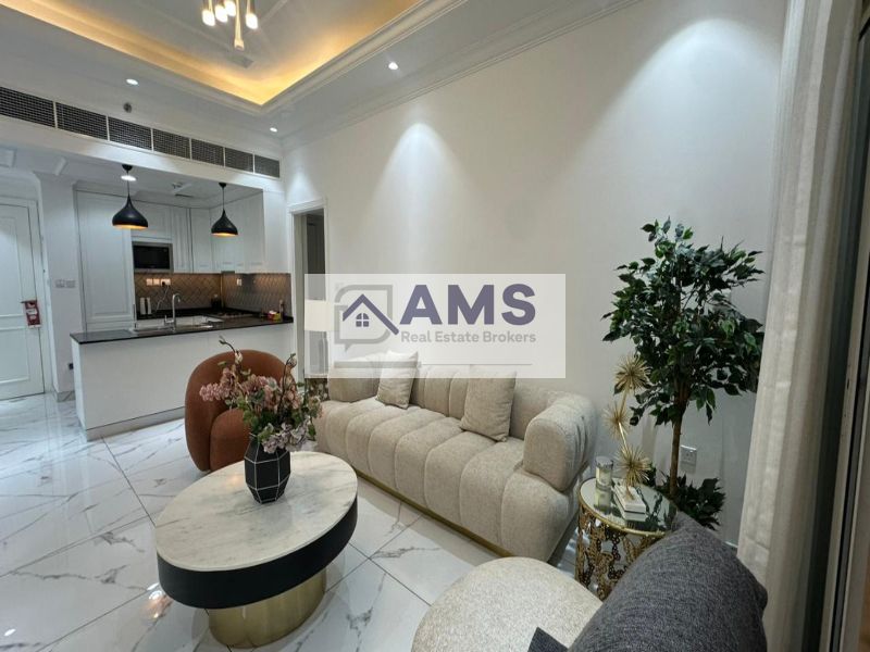 Spacious 1 BR I Fully Furnished I Balcony I Vacant