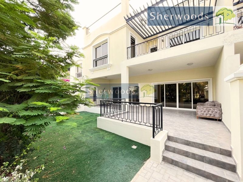 4 Bedroom For Sale In Al Hamra Village – Swimming Pool