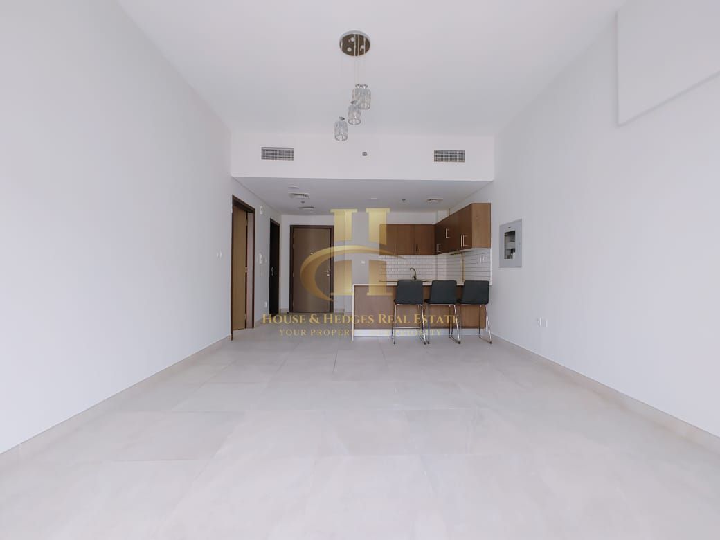 Vacant | Close To Circle Mall | Unfurnished