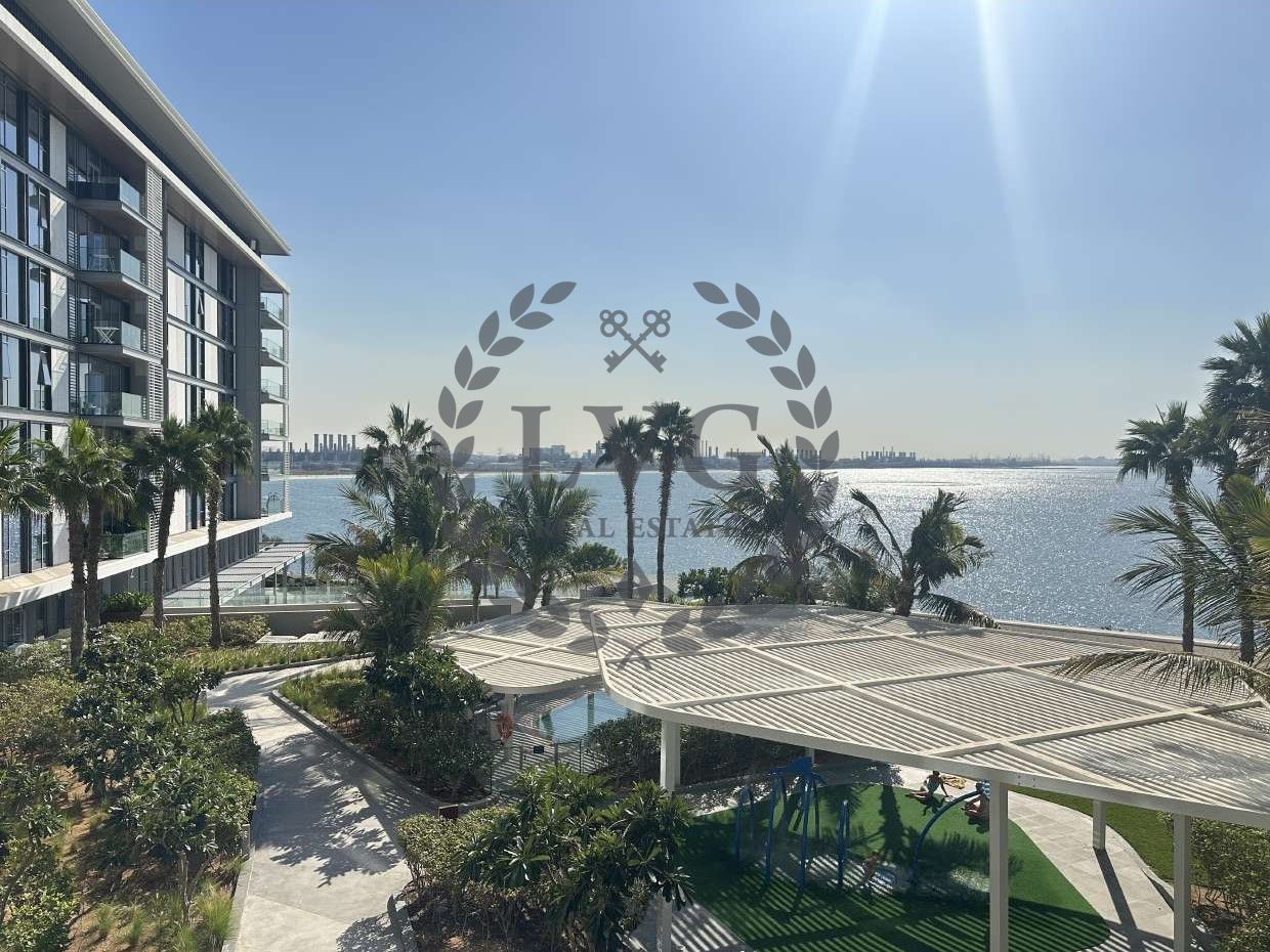 VACANT SUNLIT PANORAMIC 1BR / SEA VIEW