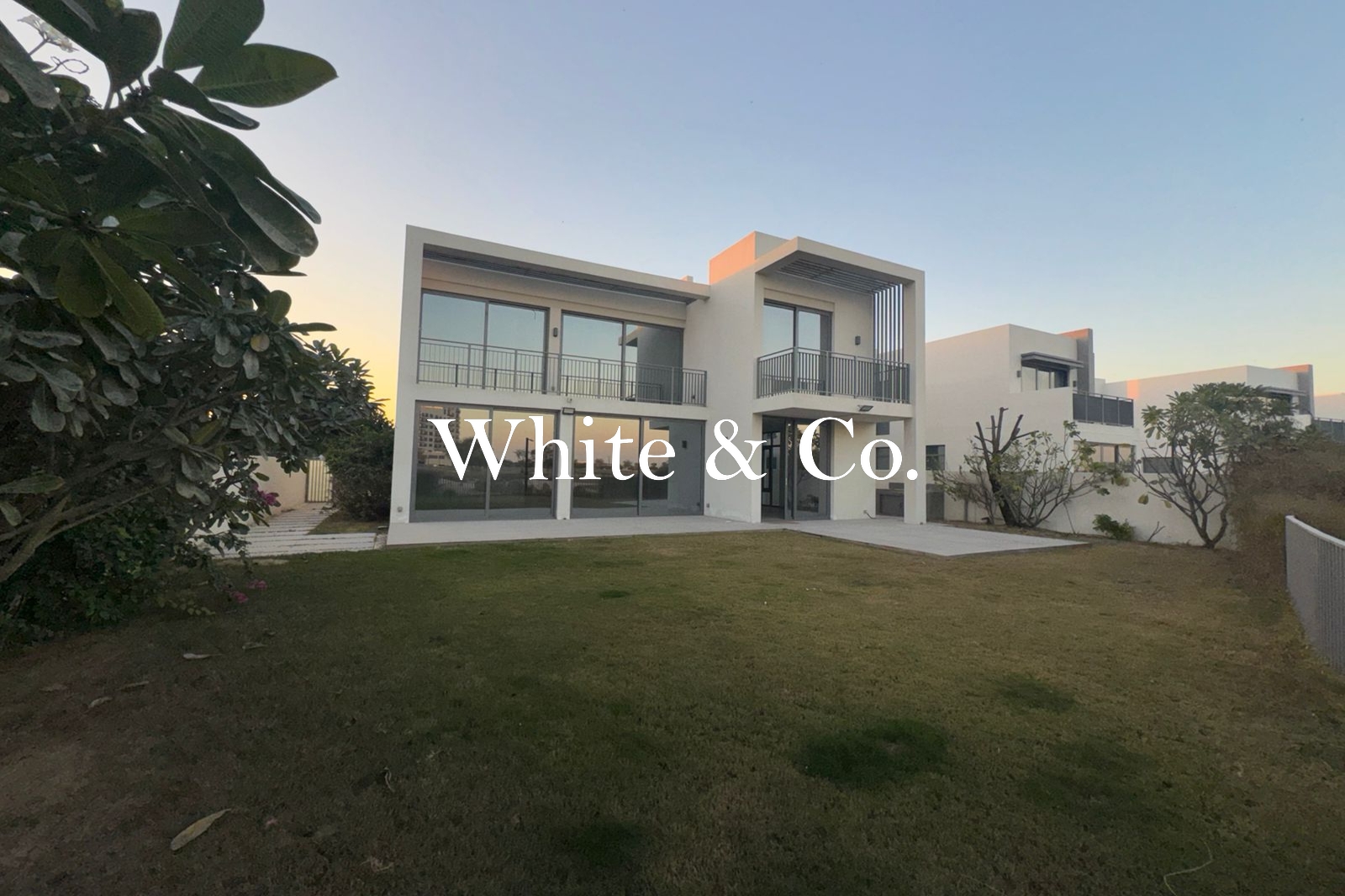 Vacant | 5 Bed + Maid | On Golf course