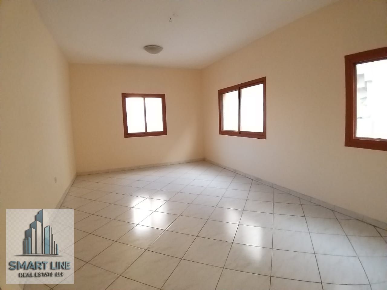 LAST UNIT : Central AC Very Nice Studio Apartment Just 25k Near to Family Park