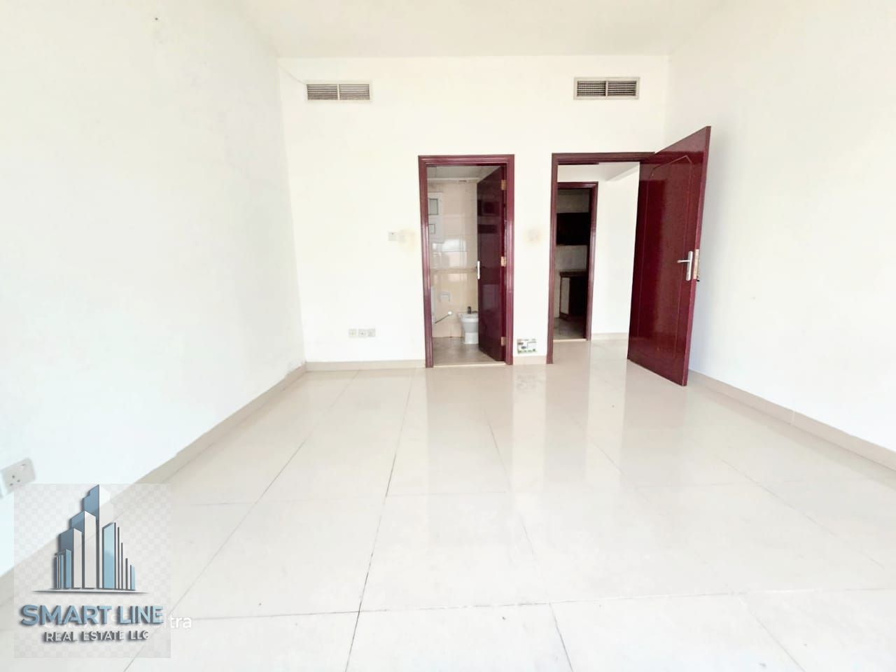Near King Faisal Street Luxury 1Bhk Apartment With 2 Bathrooms Master Bedroom And Big Living Hall