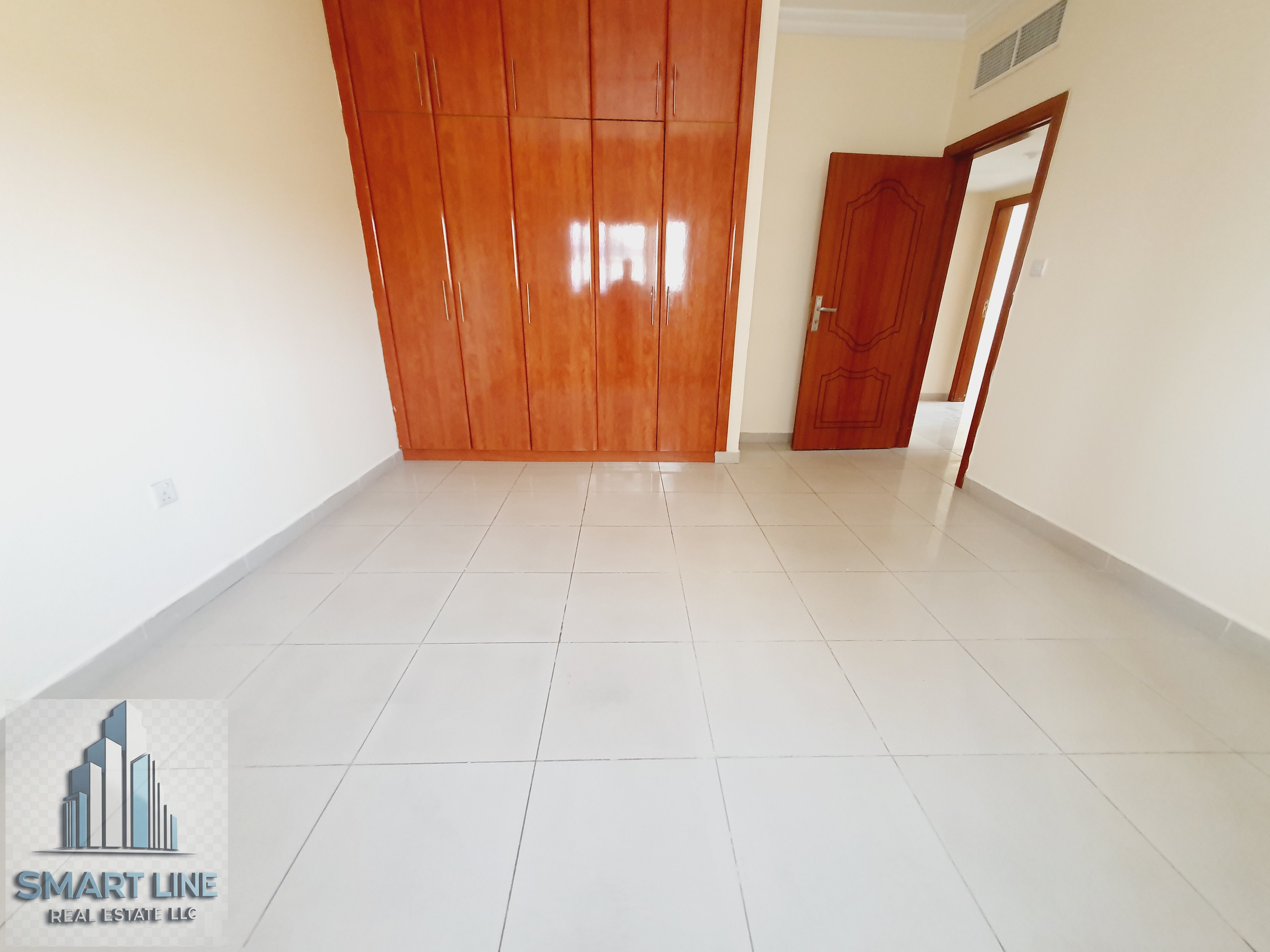 Chellar Free// LIKE A NEW Building//1BHK WITH 2 Washroom And wardrobe Just 30k// Close to Nesto/ FAMILY BUILDING//