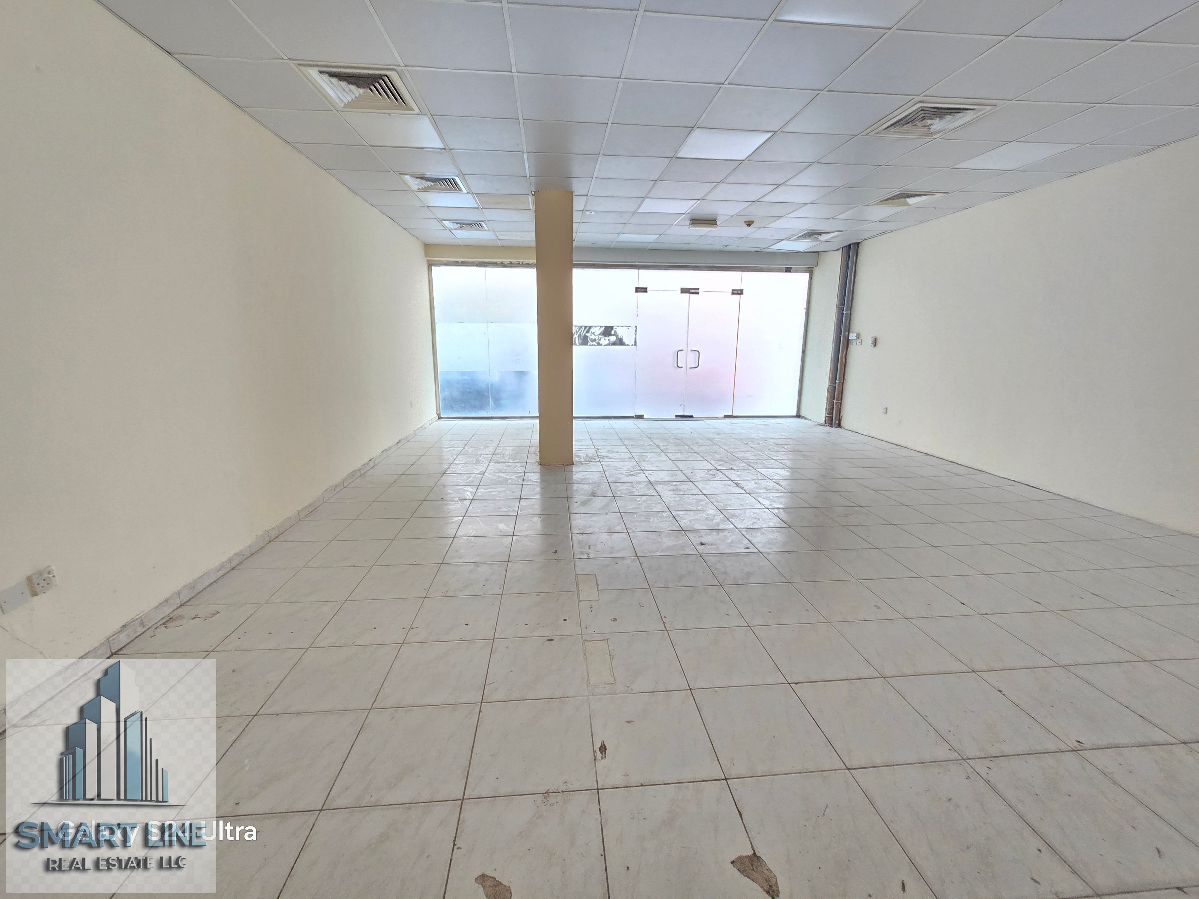 Big shop for Business ready to move With 2 Washrom and huge Size with Easy Payment
