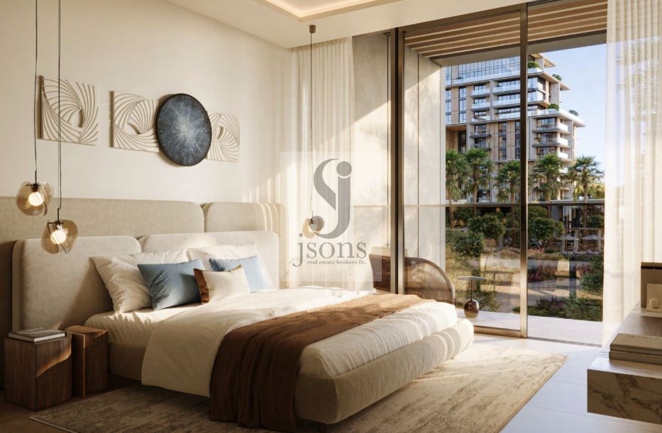 Luxury Living | Water front | Spacious Layout