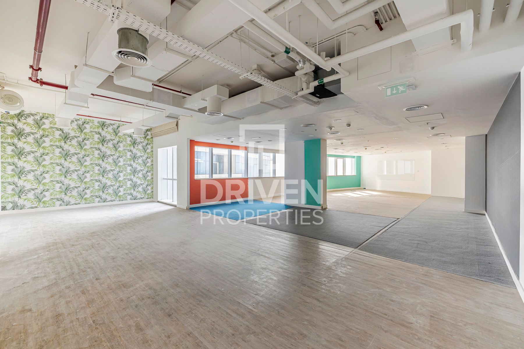 Prime Location | Near to Metro | Sea View