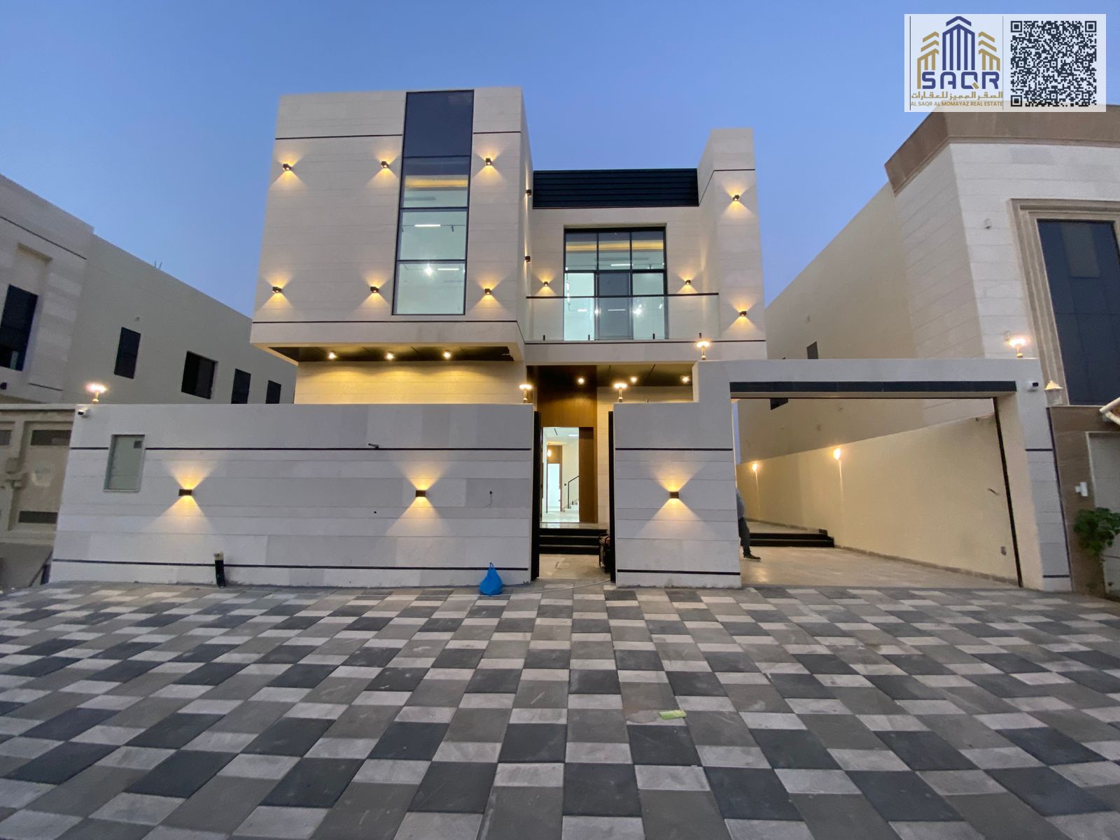 A villa with a modern design that combines luxury and comfort, making it the perfect choice for families.