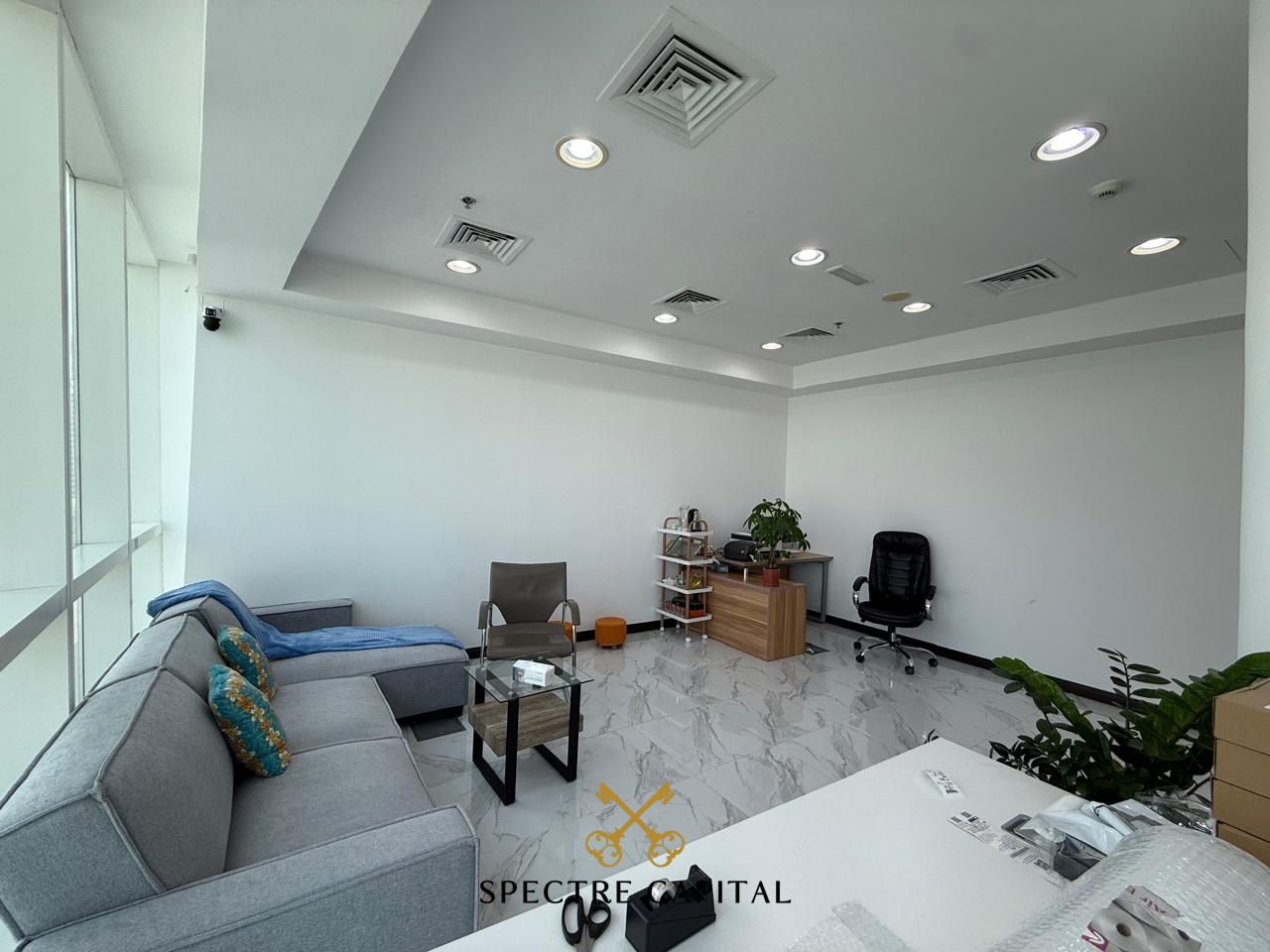 FULLY FITTED OFFICE | B2B TOWER | LAKE VIEW | BEST PRICE