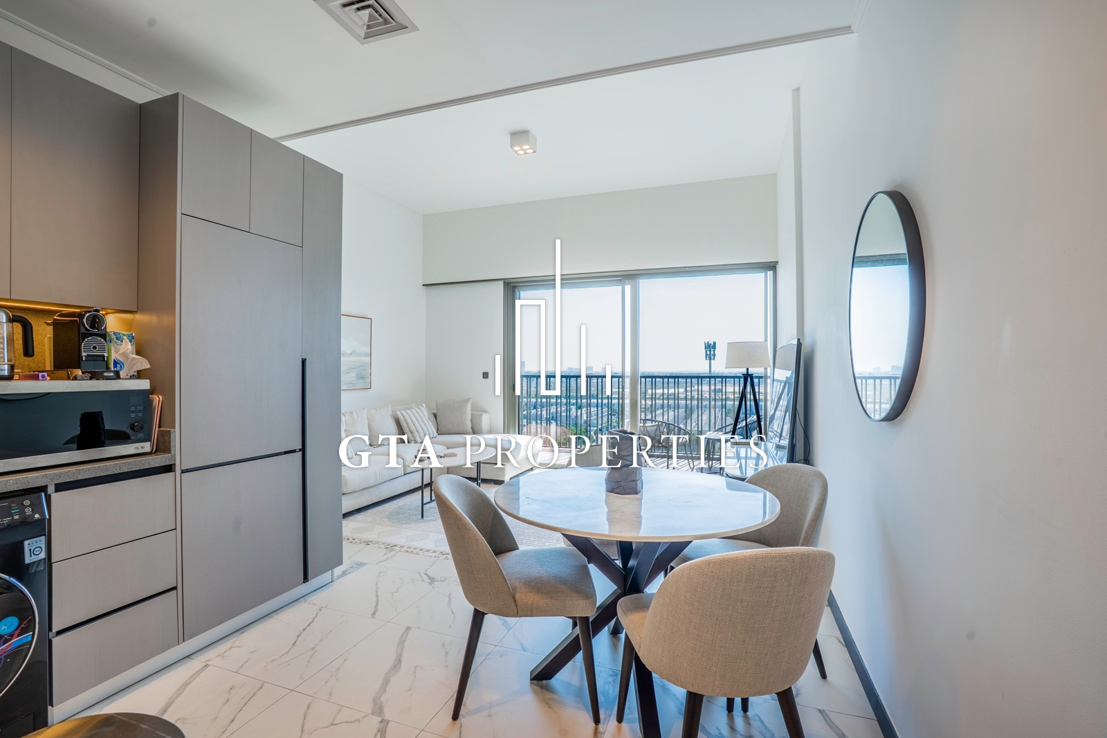 Spacious One Bed | Vacant | Fully Furnished