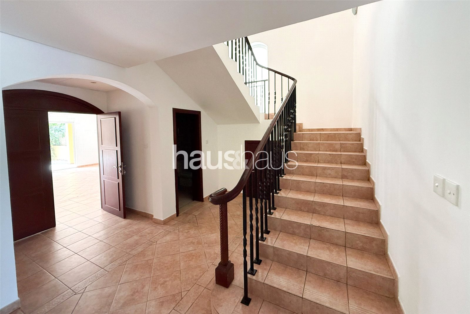 Renovation Opportunity | Close to Metro | VOT