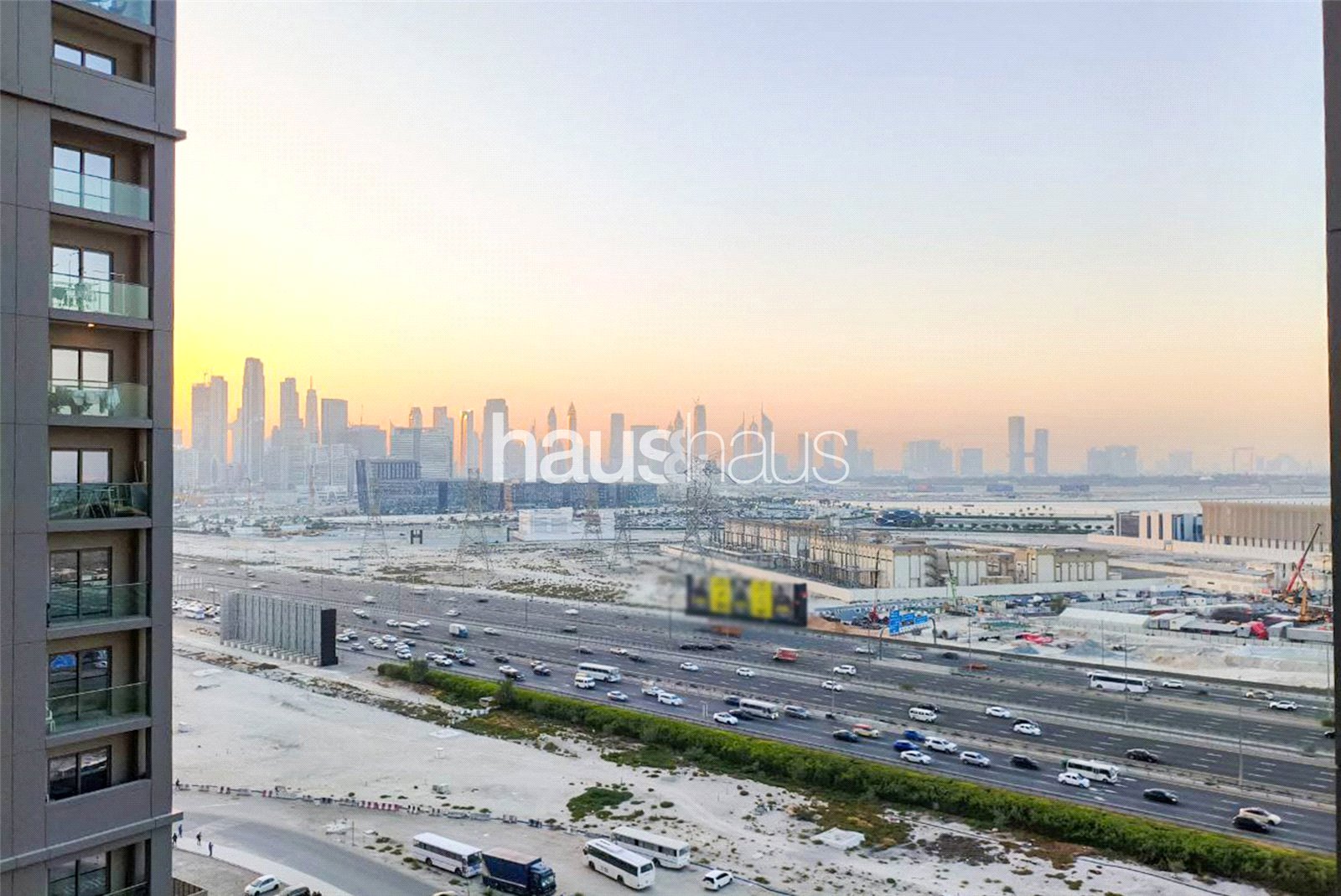 Downtown view | Pool View | Vacant On Transfer