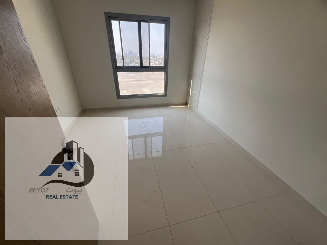 Free Parking | Open Views | Built-in Wardrobes 3 Bedrooms + Living | 2 Master Bedrooms – Al Jurf 1 (Opposite City Center)