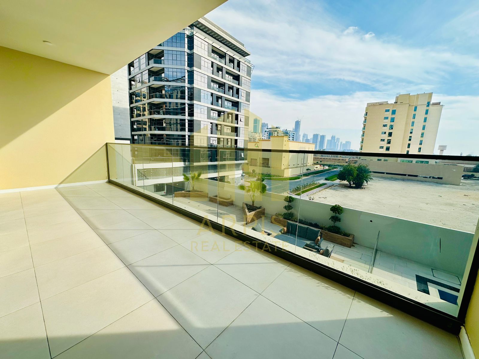 2BHK FURNISHED APARTMENT FOR RENT IN JGC, DUBAI.