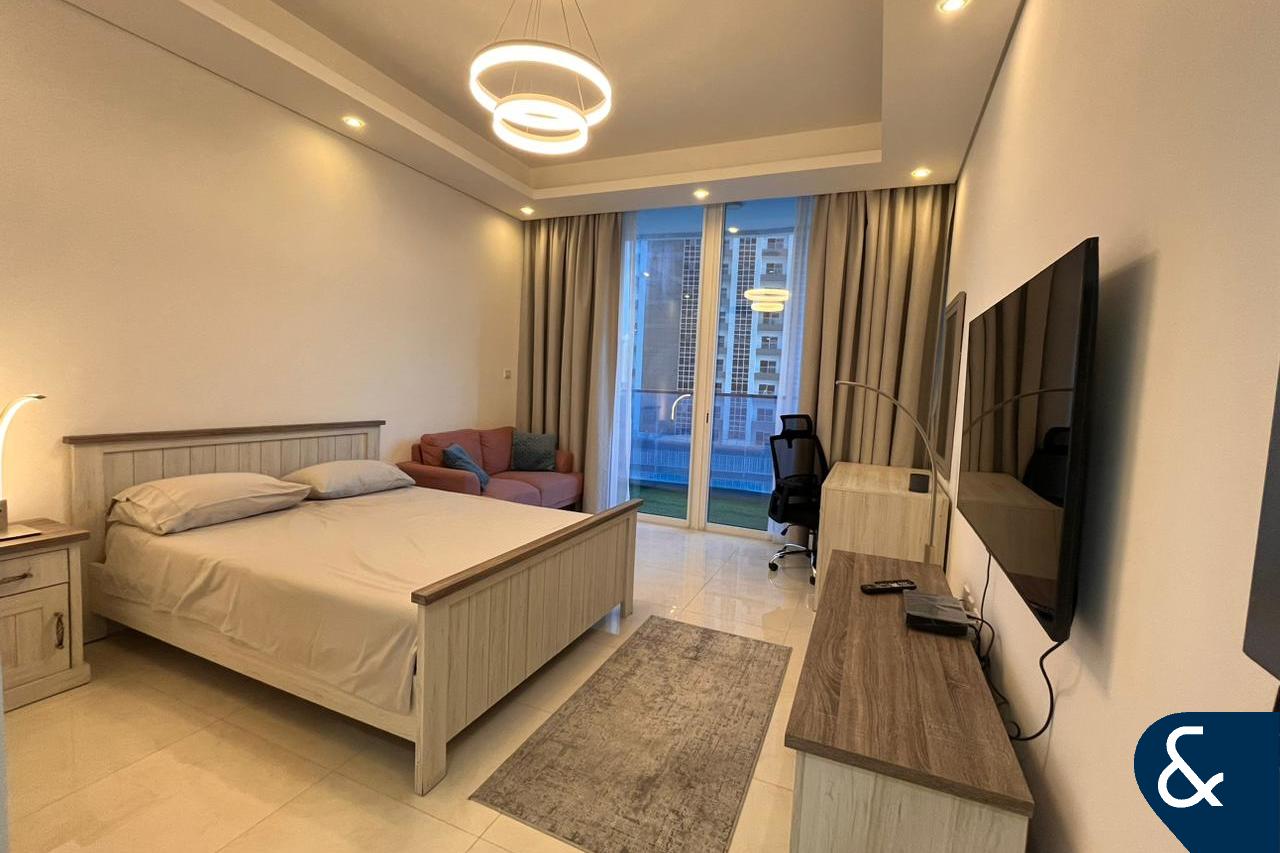 Burj Views | Vacant | Balcony | Available