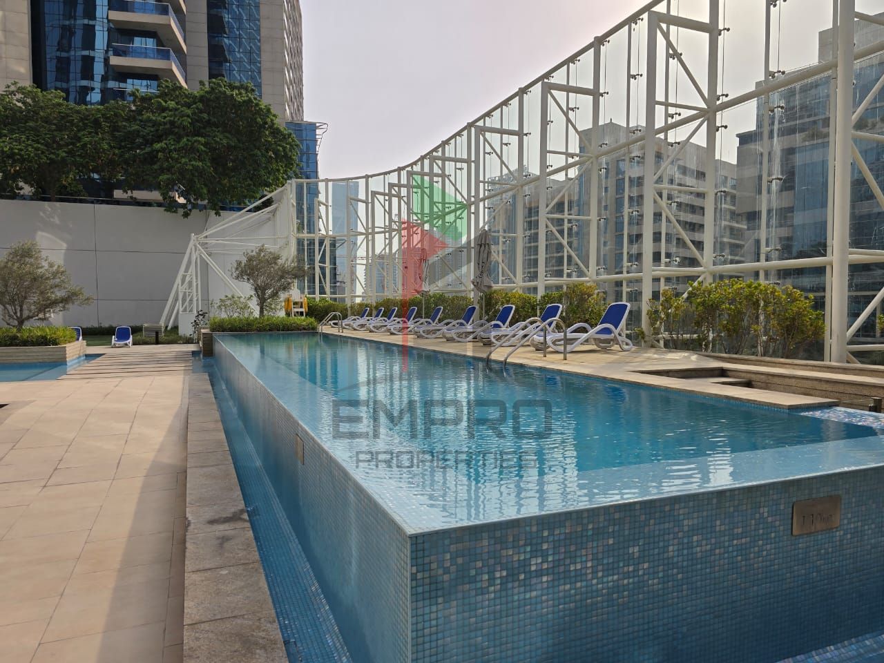 Burj Khalifa View l Spacious & Bright l Vacant
