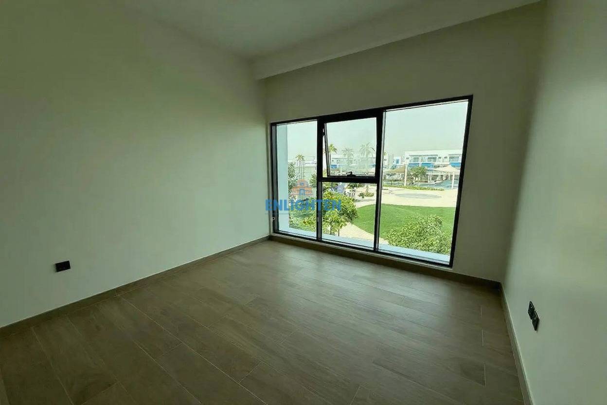 5 BR + Maids | CORNER UNIT | READY TO MOVE | NEW