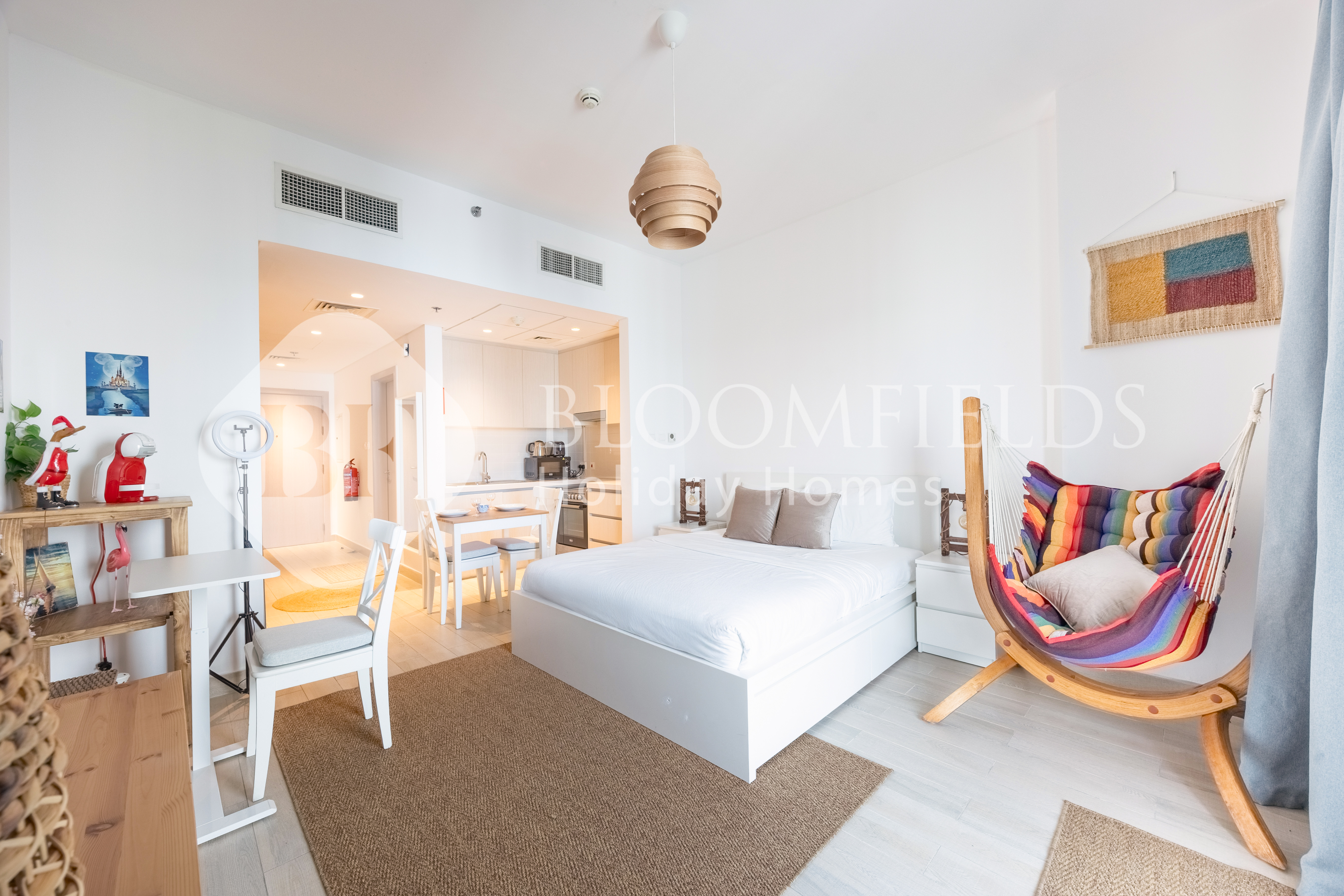 Fully Furnished | Stylish Holiday | Pool + Gym