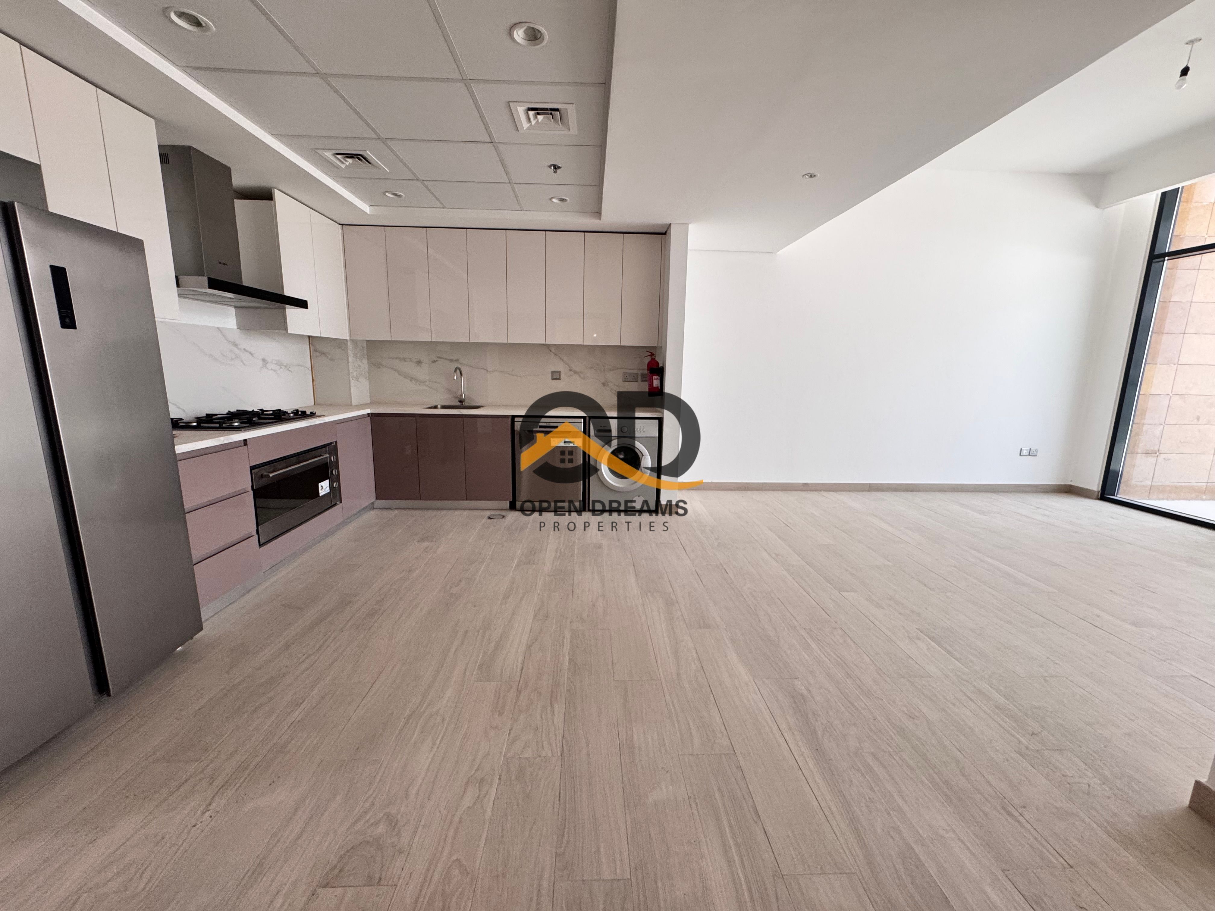 3Bedroom Apartment | Chiller Free | Prime Location