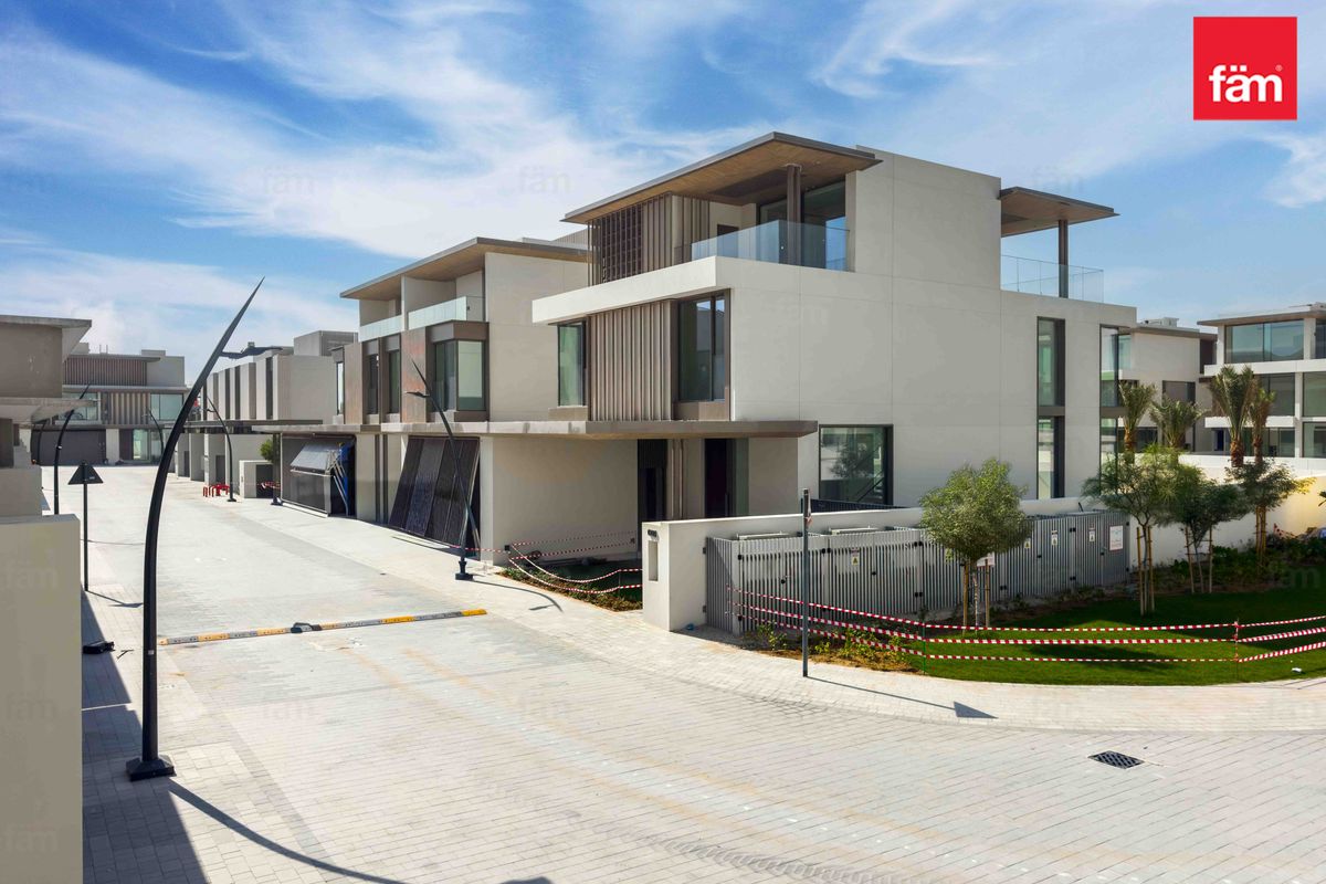 JANUARY VACANT| G+2| 3BR+MAIDS+LIFT | PHASE 2