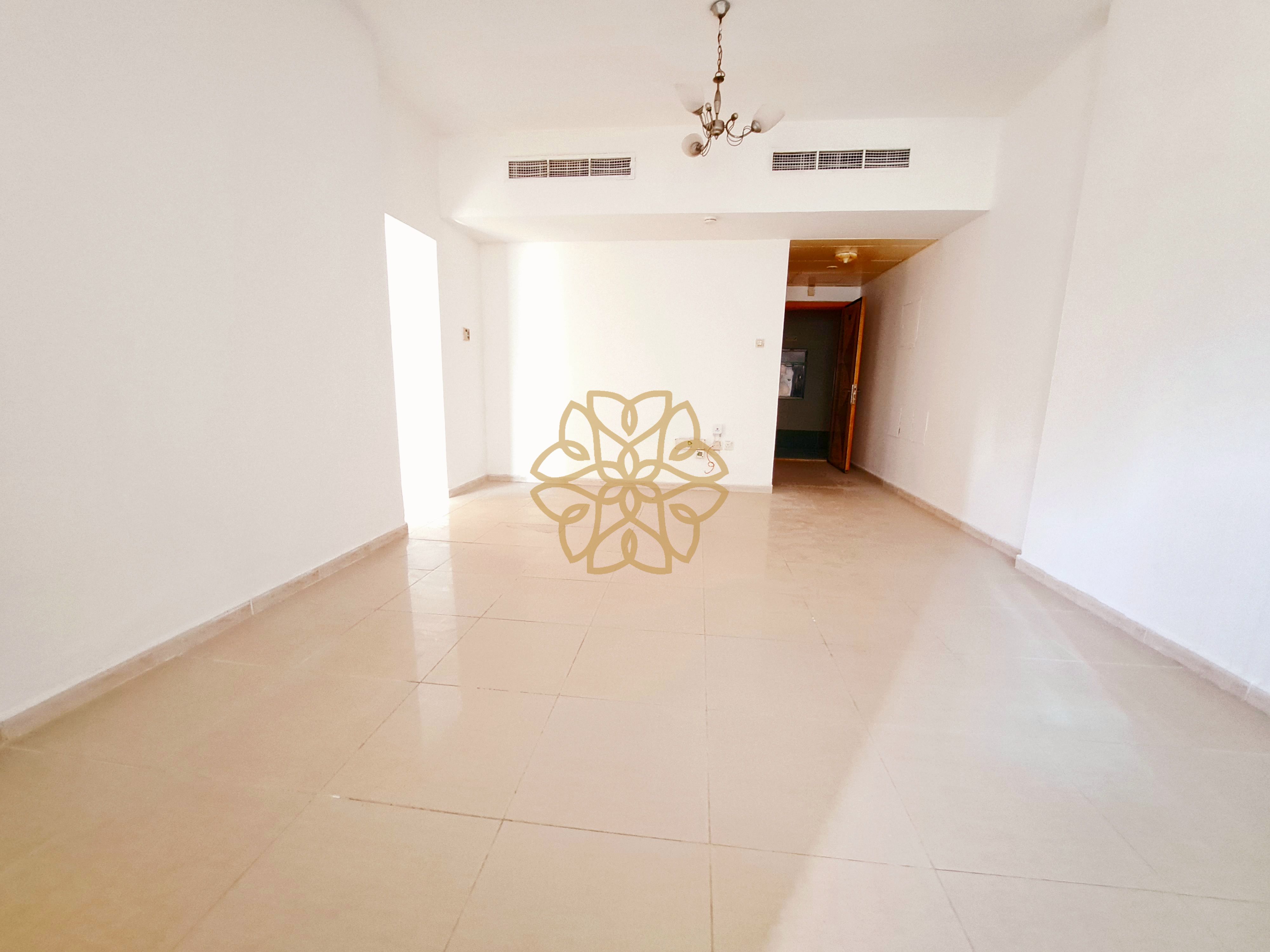 Good 1BHK With Balcony No Deposit In Al Taawun