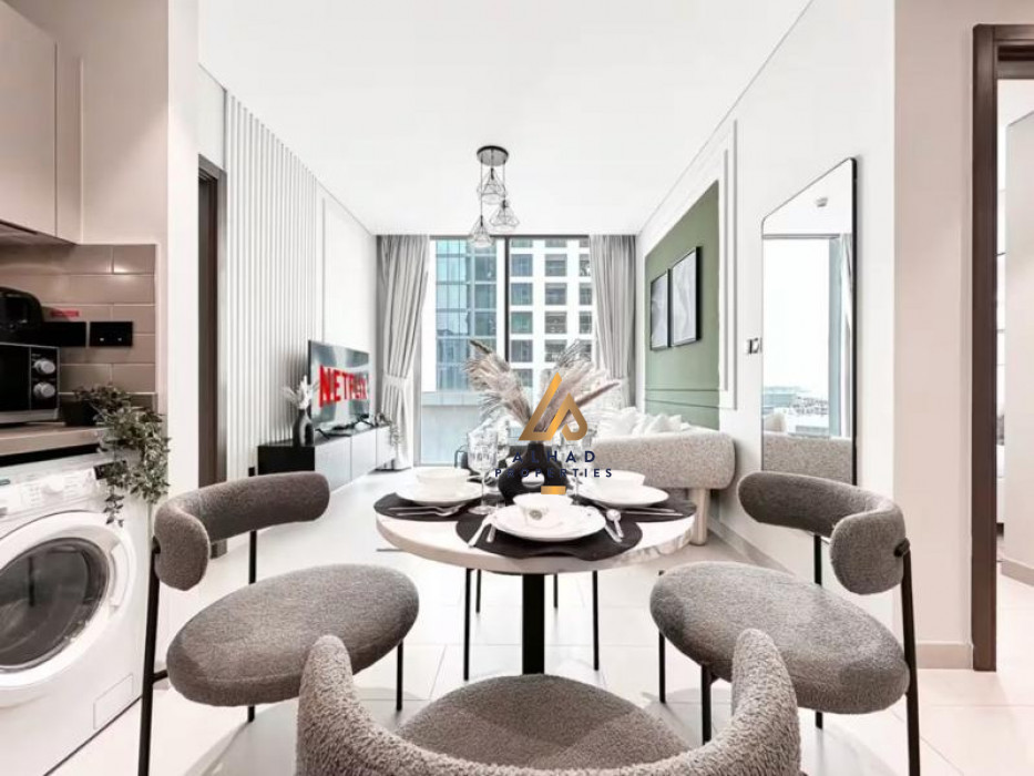 Furnished I 1+Study I Using as 2BR I Upgraded
