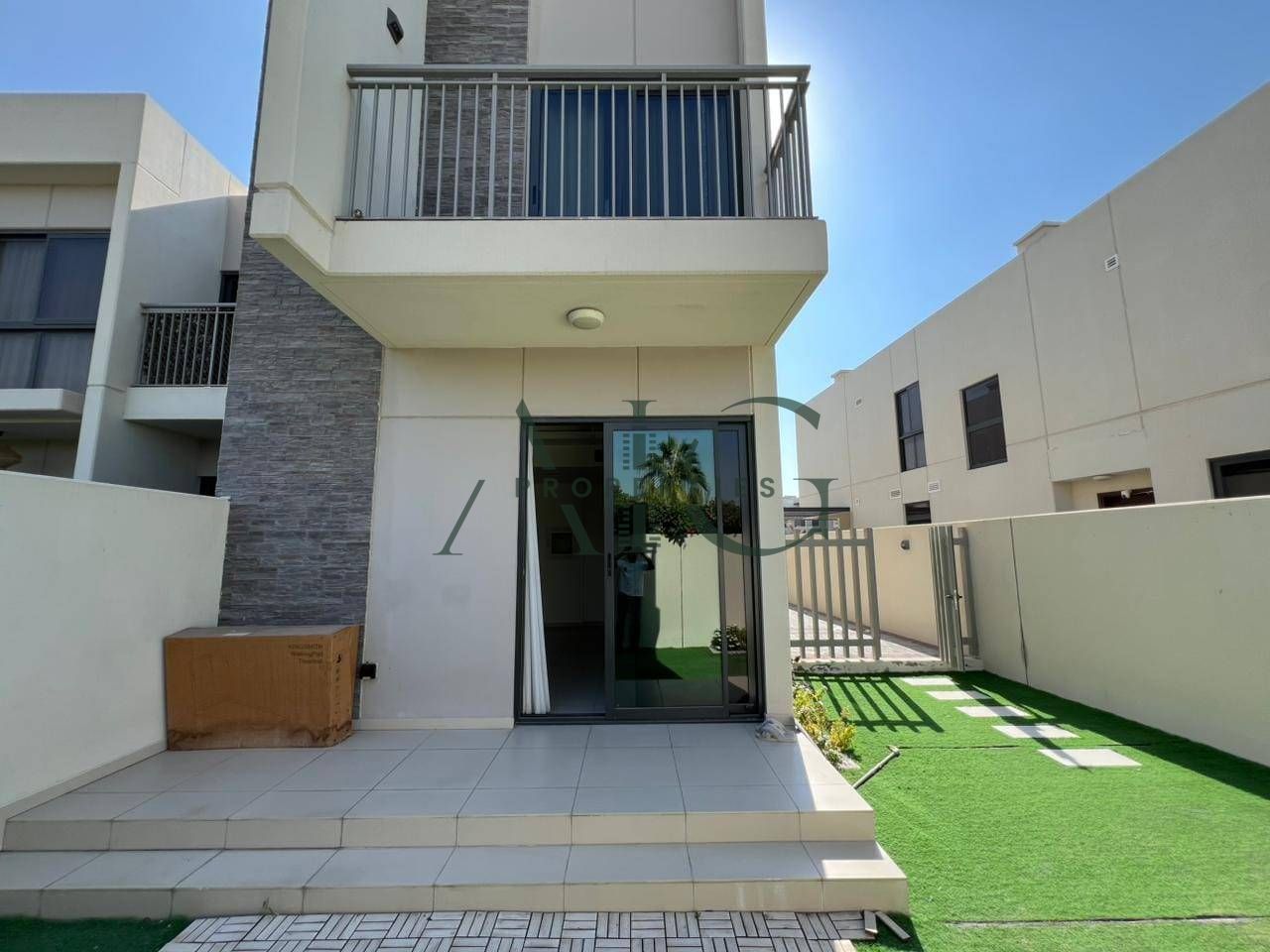 Spacious 3BR + Maid | Corner Unit | Garden Home in DAMAC Hills 2