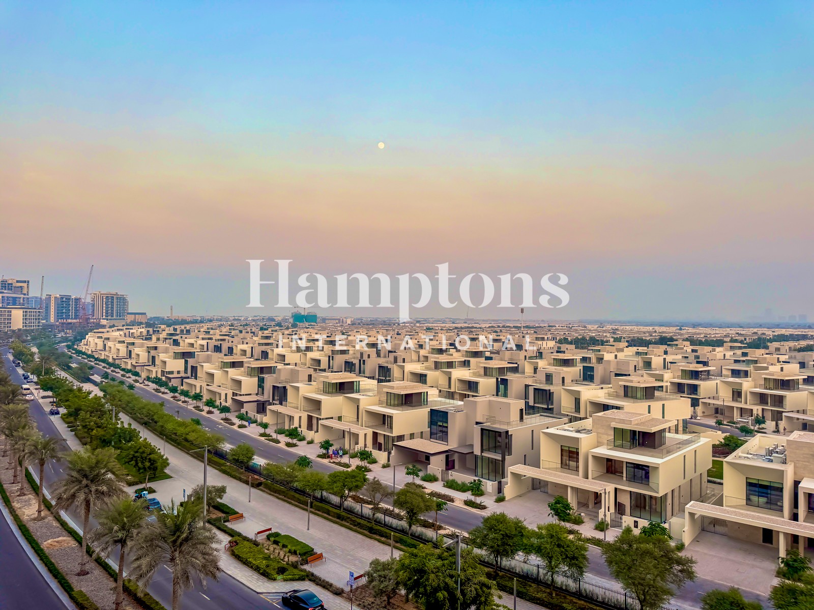 Sun Rise Views | Bright Apartment | Chiller Free