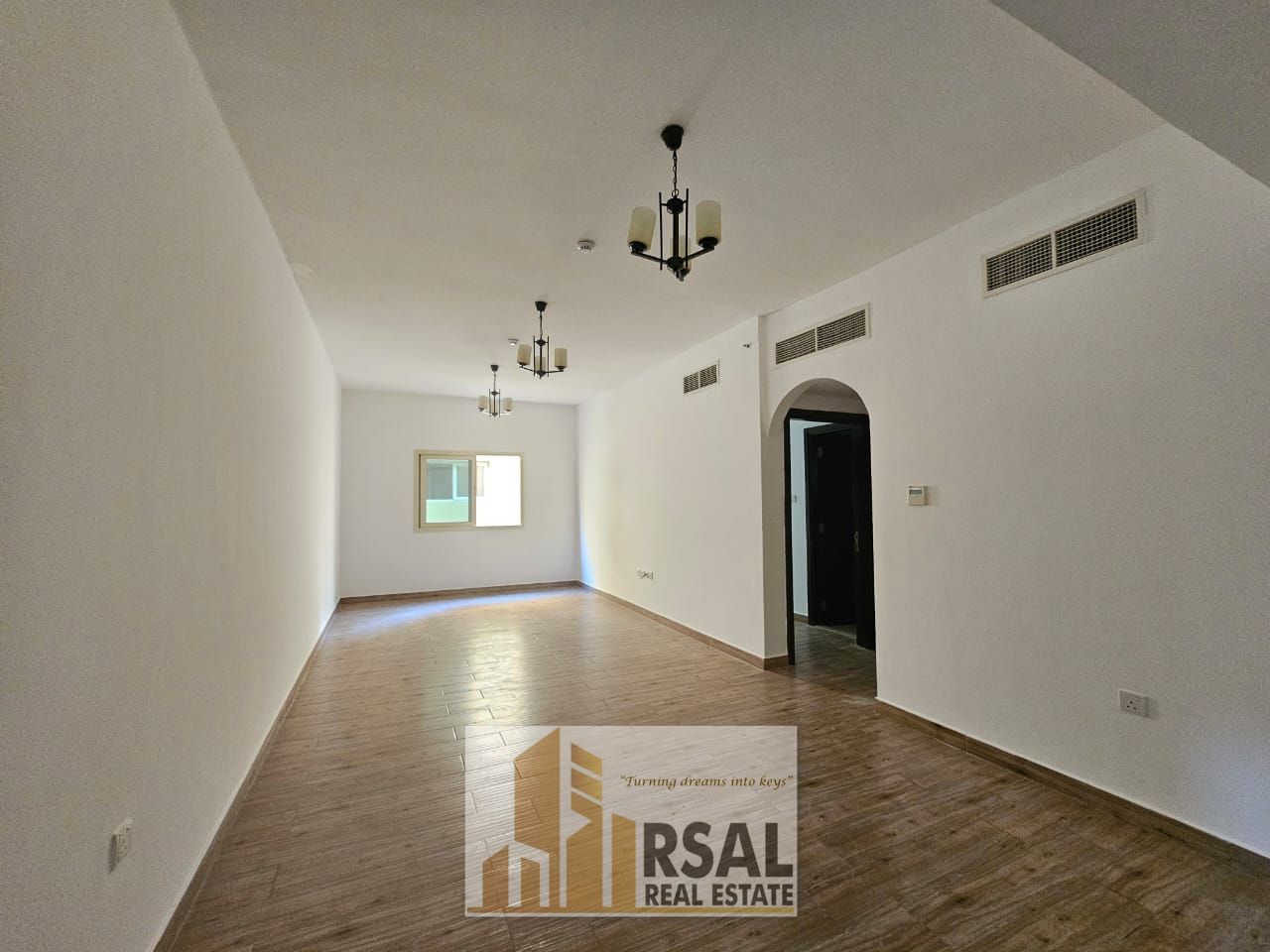 Afordable Lavish Family 1Bhk with 12 cheaque easy payment//Coverd parking//Ready to Move//Easy Payment//Close to Safari Mall