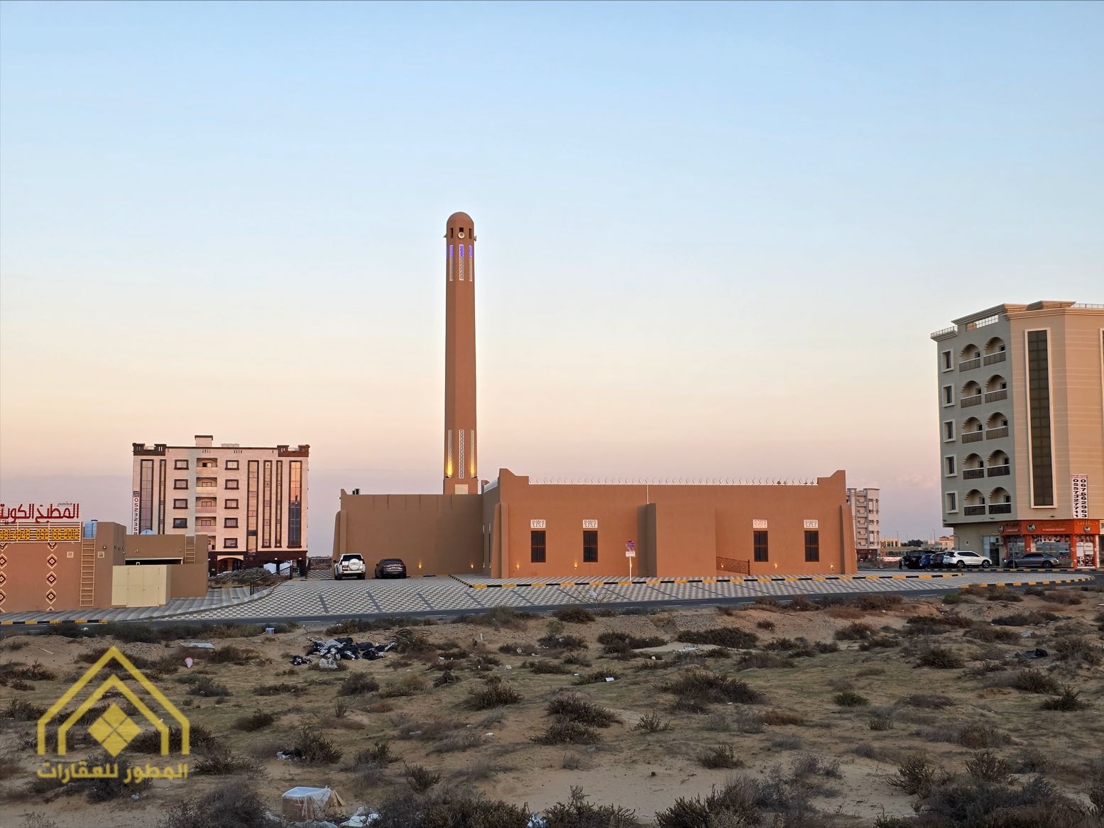 Residential/commercial land for sale, 7,427 sq ft - Umm Al Quwain - Al Salamah - Al Qarain - AED 650,000