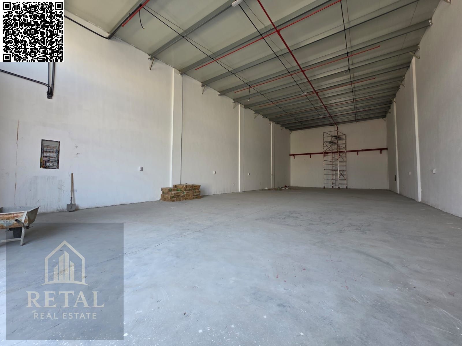 New complex, single floor, 3 kW electricity, suitable for all activities and purposes.