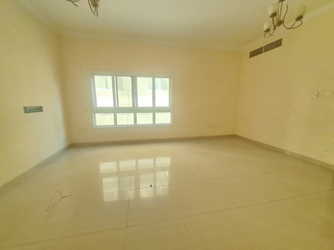 600sqft separate kitchen studio just in 24k family building at prime location