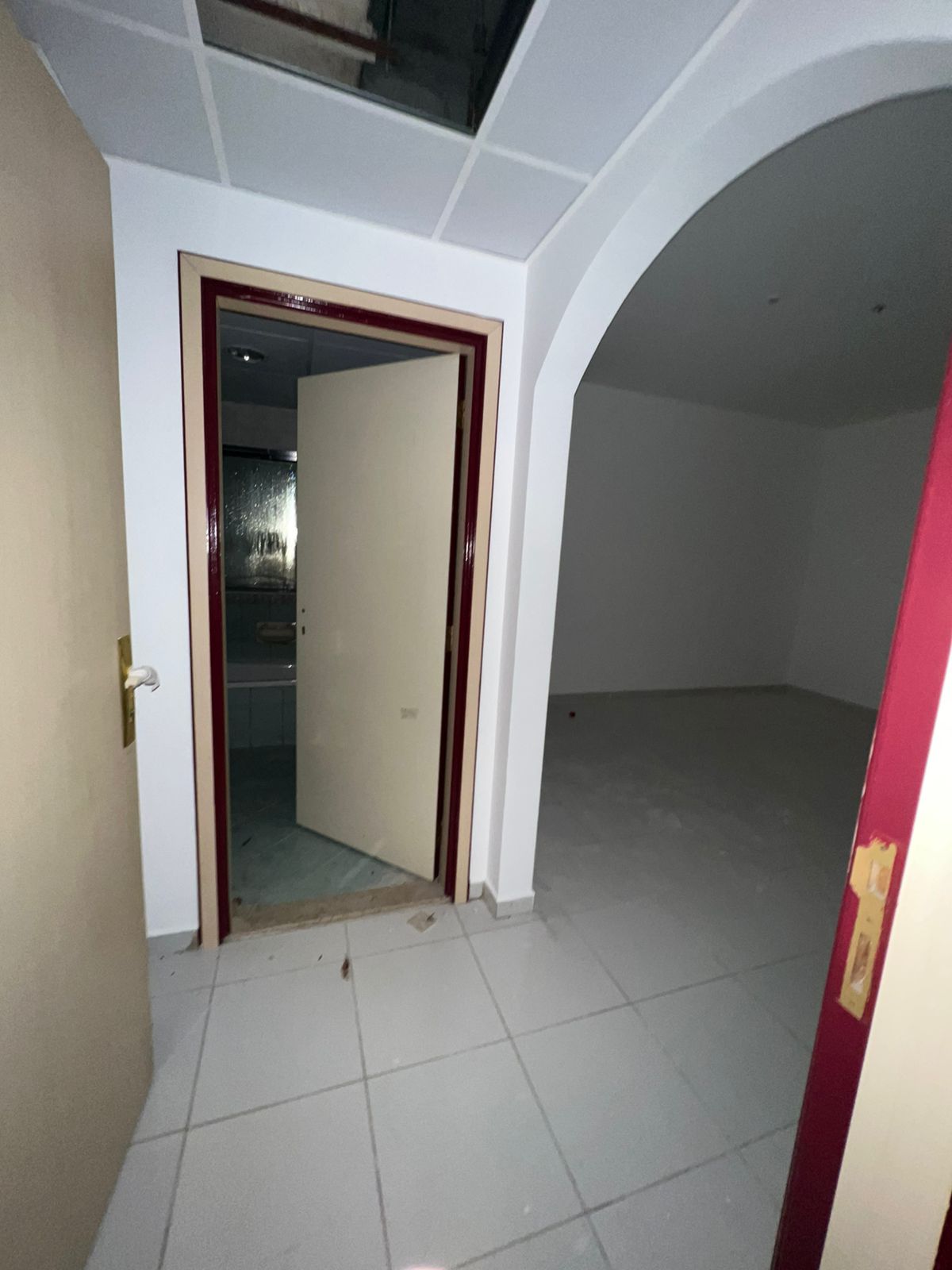 For Rent: 3BHK + Free AC + Free GYM & Pool in Al Taawun - Sharjah