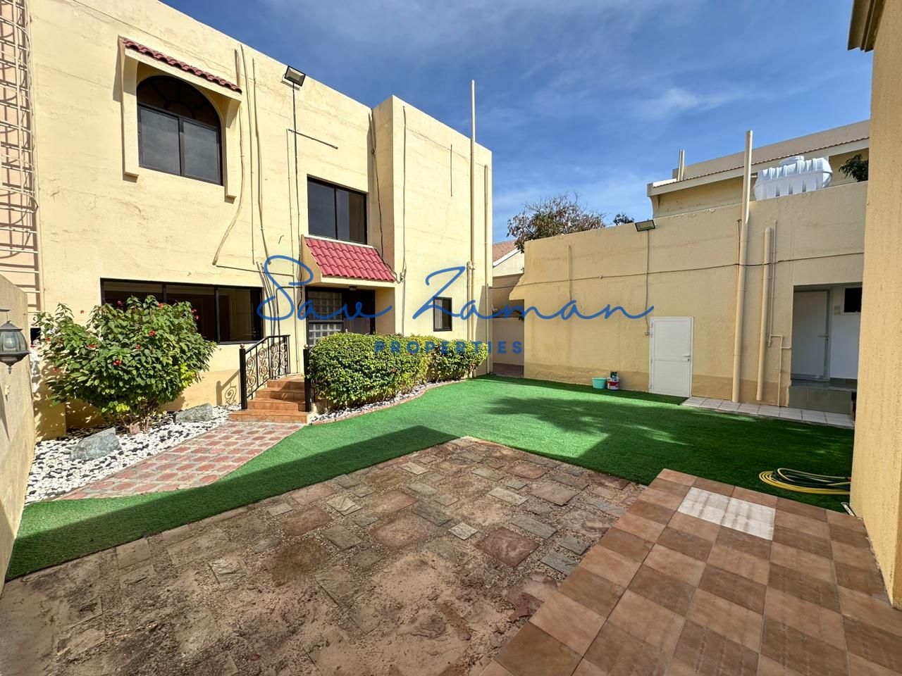 BRIGHT 4BR MAIDS DRIVER PRIVATE GARDEN POOL SEMI INDEPENDENT VILLA