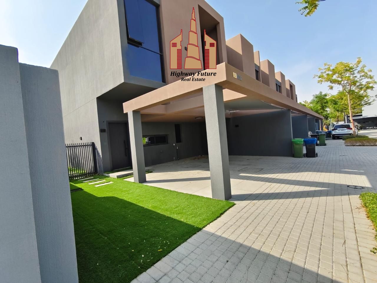 modern and luxurious 3 Bedroom for rent hot offer