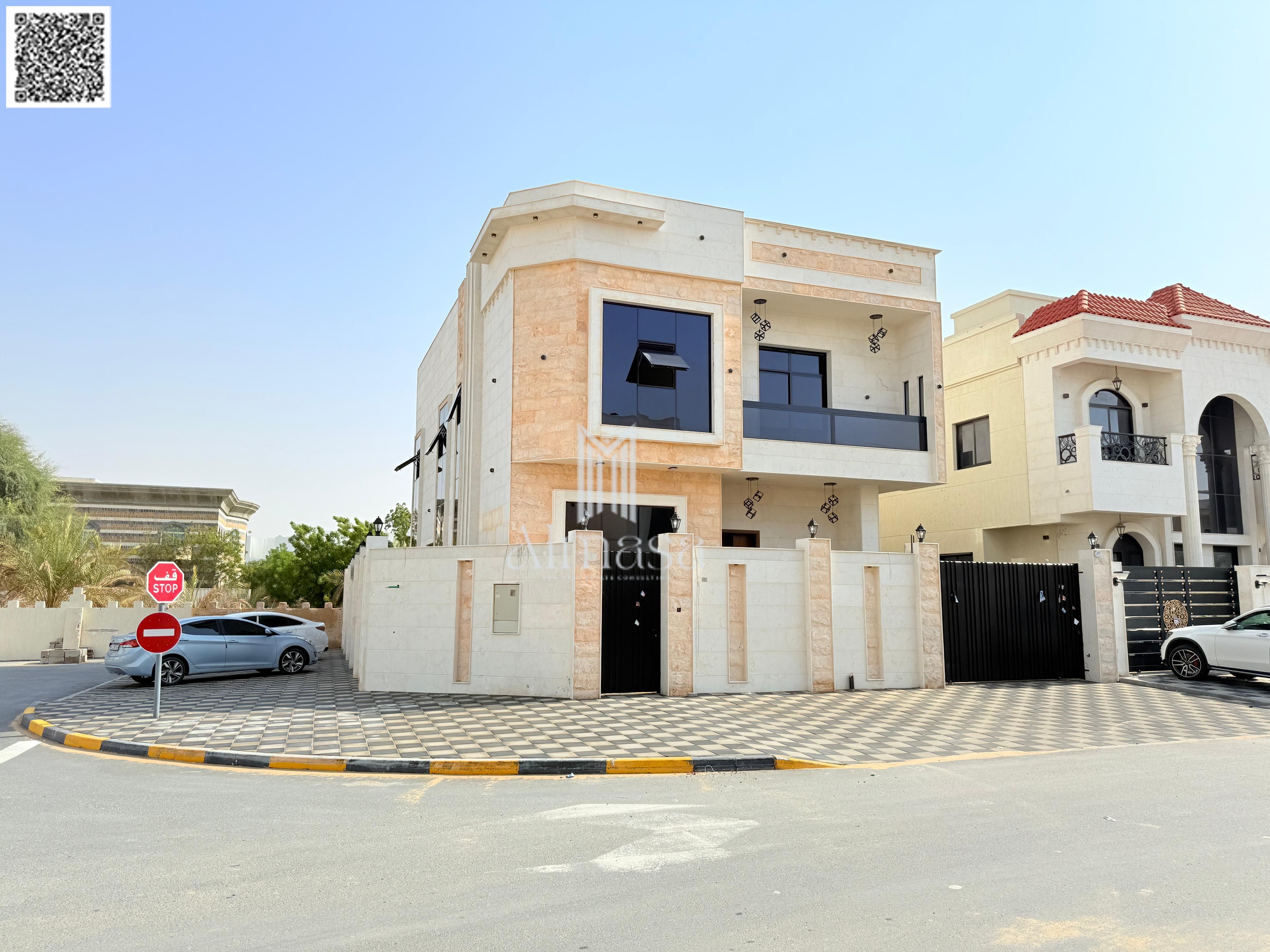 For sale: Corner villa with a European design and very high-end finishing. Freehold ownership for all nationalities. Very prime location.