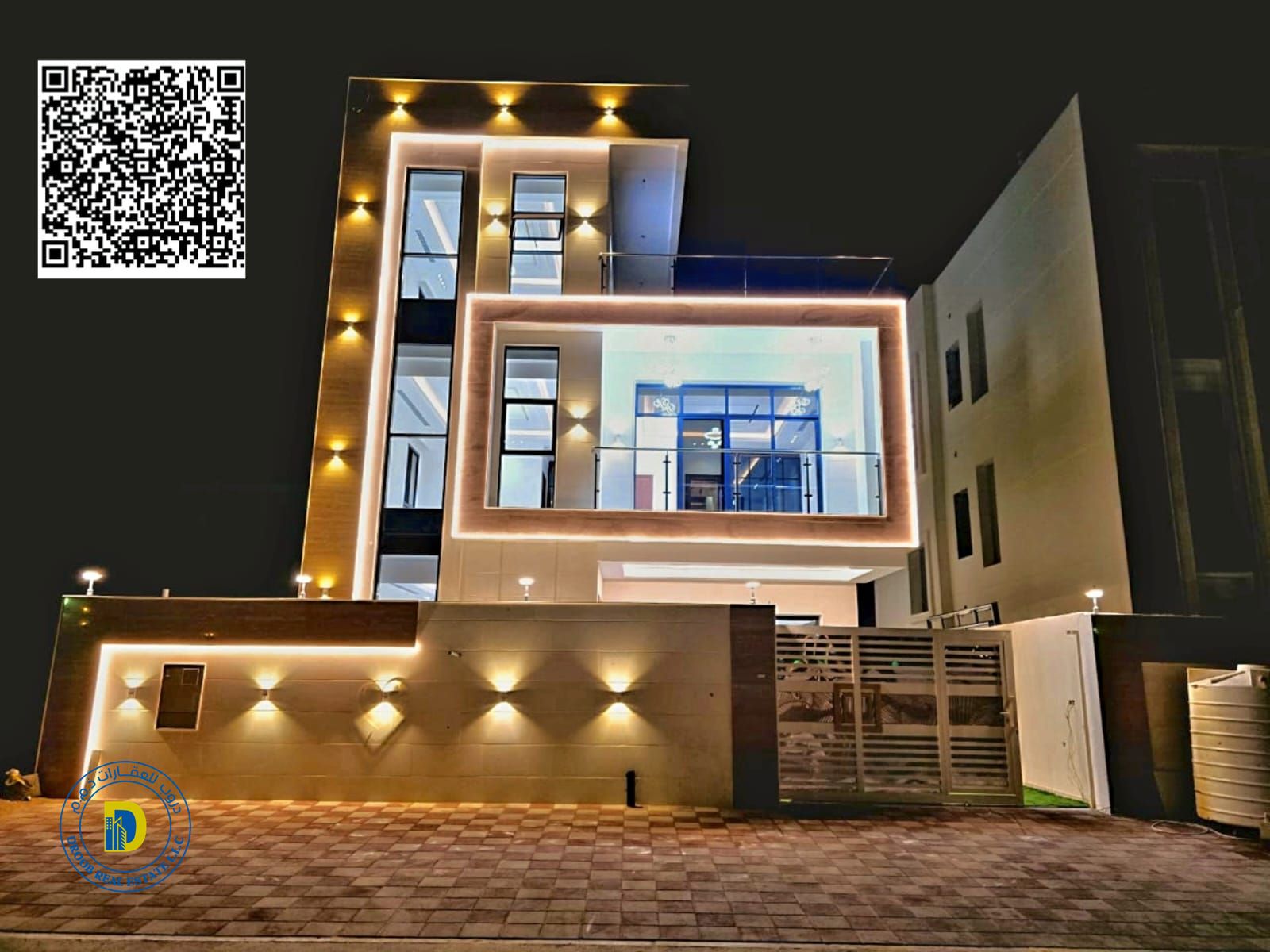 For those who appreciate luxury, enjoy a luxurious 6BR villa with a pool and roof. in Al Yasmin. Freehold . Bank financing .