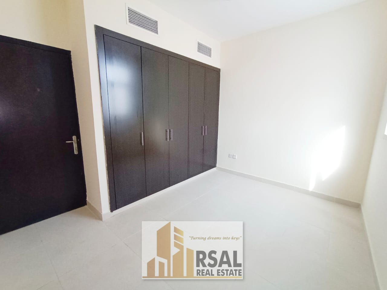 Spacious 2bhk || flexible payments || Ready To Move ||