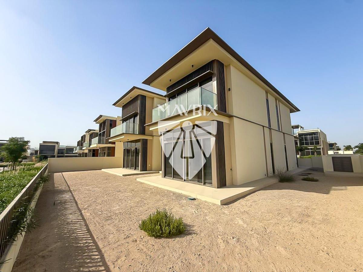 Ready to Move | Spacious | Vacant | Prime Location