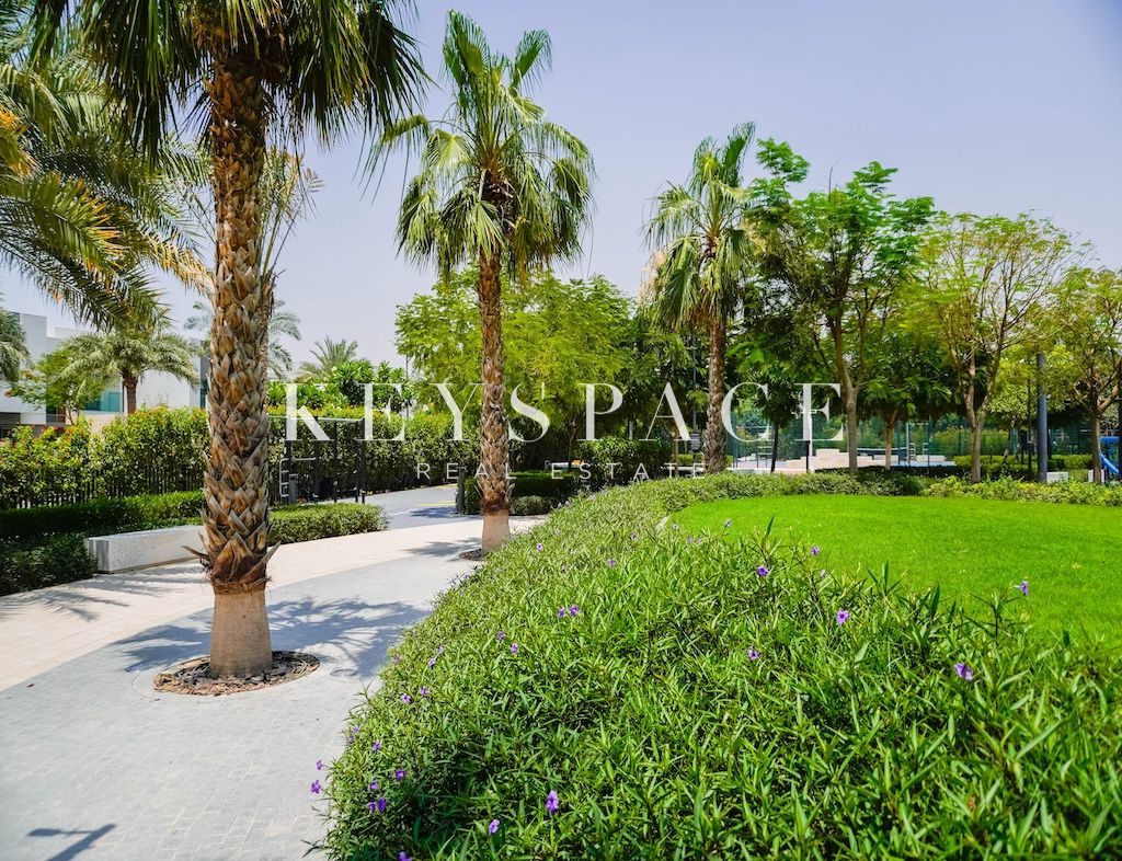 Modern Designer Villa in a Secure Community | Sophisticated Finishes | Resale
