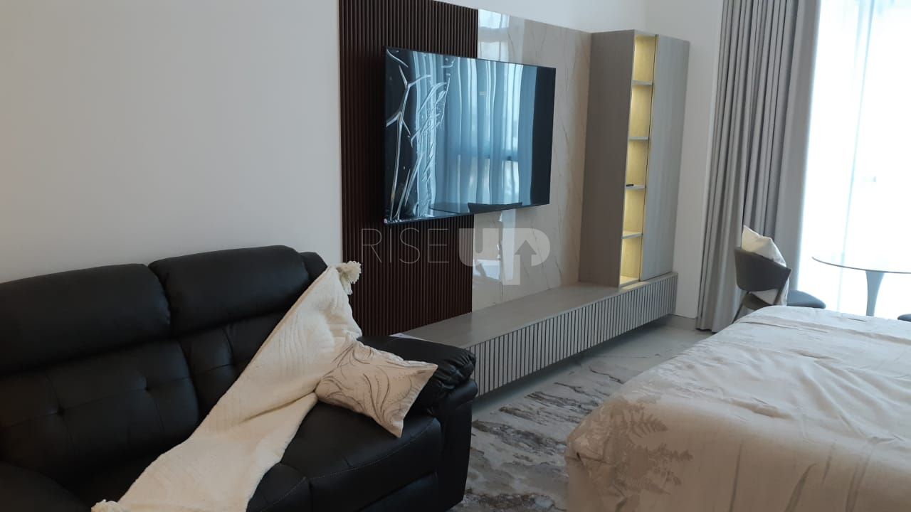 Ready to Move | Fully Furnished | Good Price