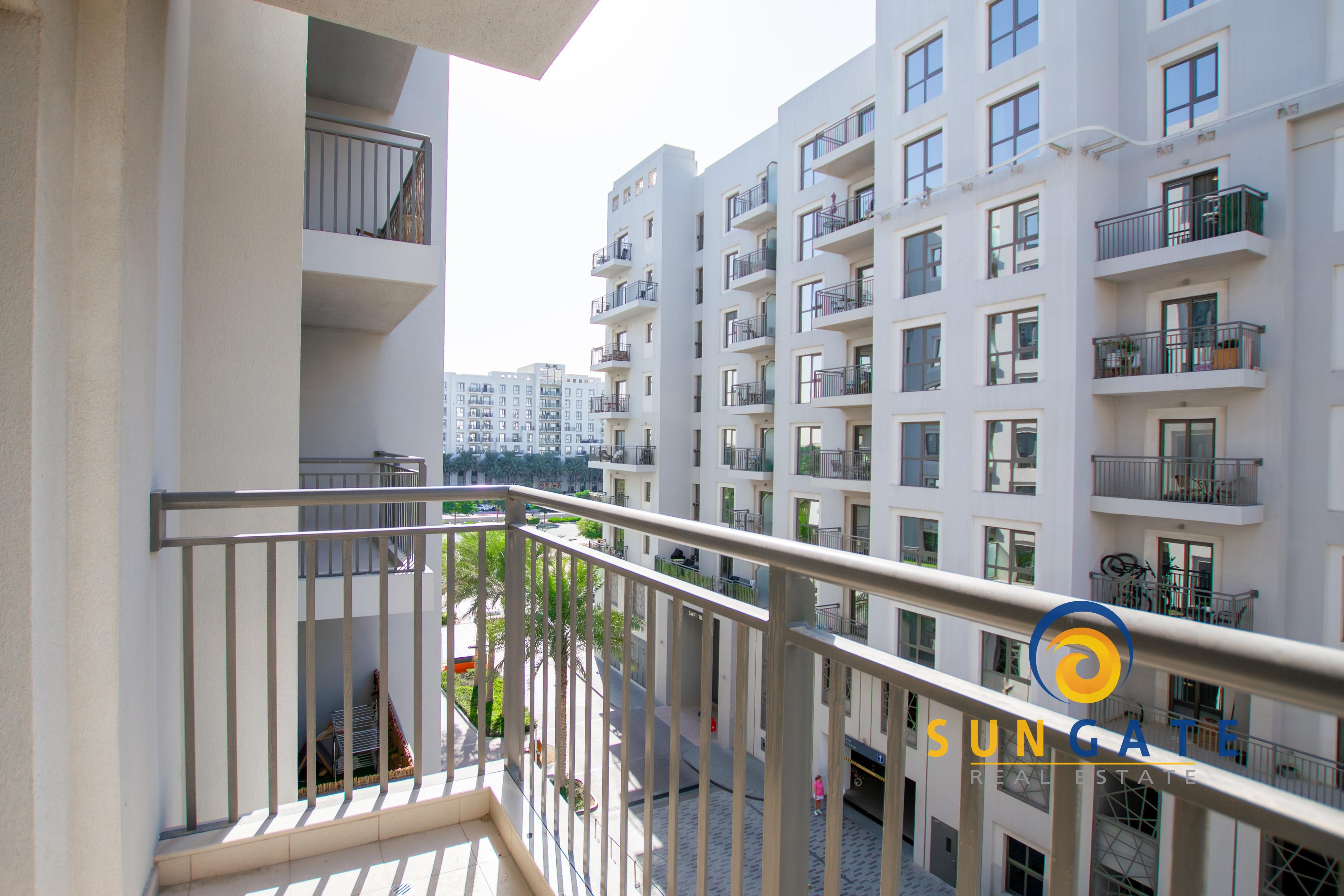 Big balcony| Low floor, unfurnished
