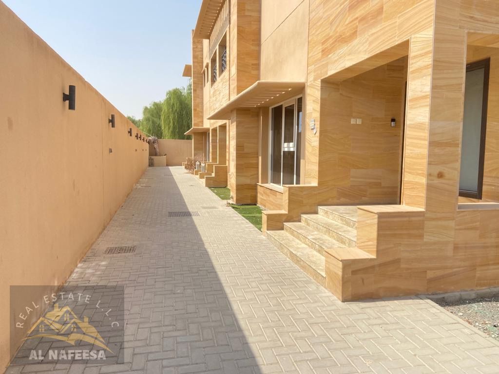 CORNER 3BR VILLA | QUIET AREA | AWAY FROM FLIGHT PATH – MIRDIF