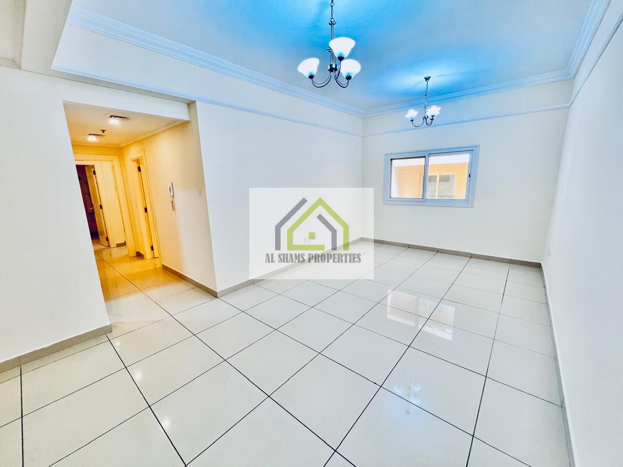 Specious 2BR|Prime location|Near park|Free parking