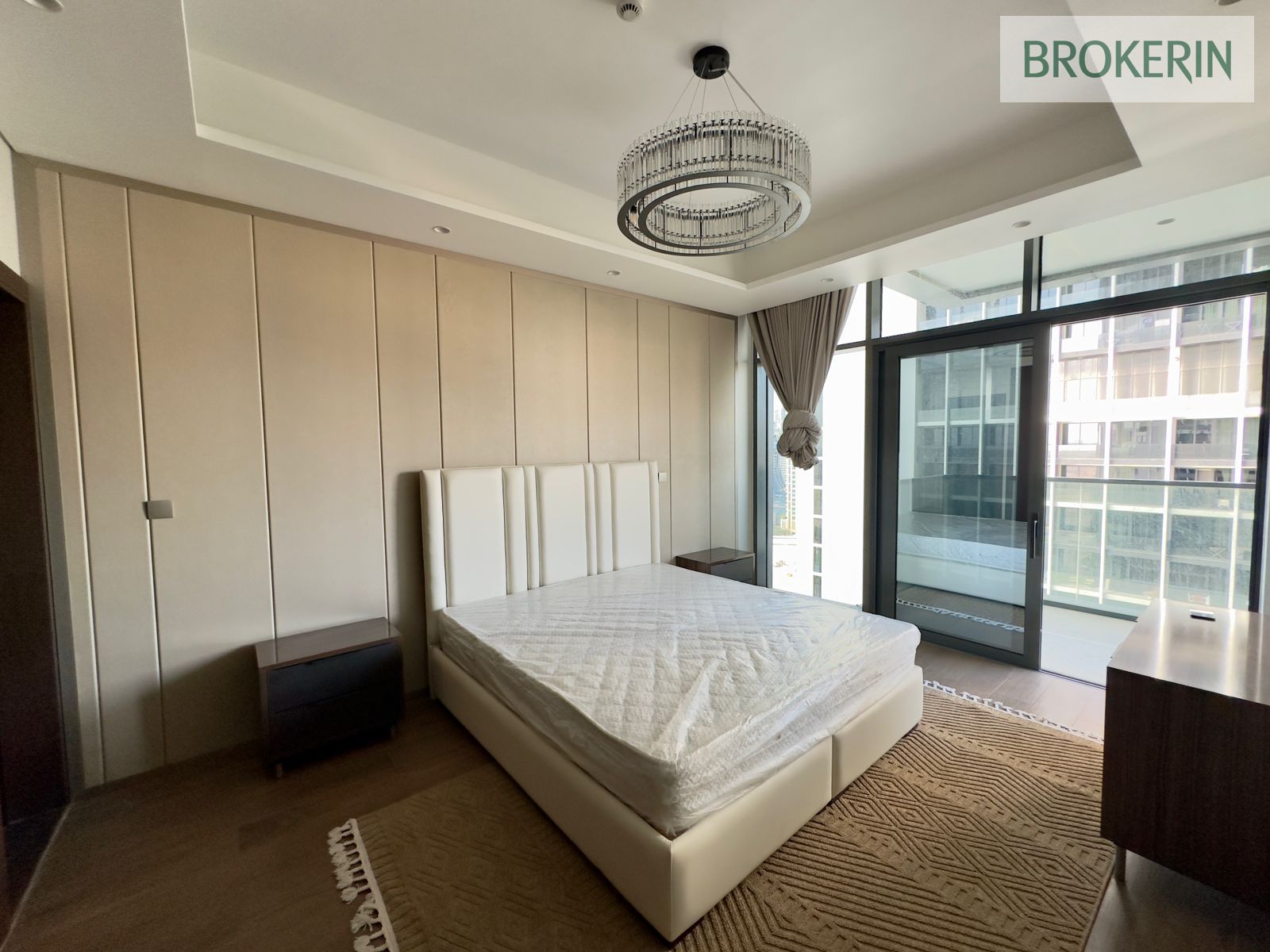 Signature Living | Near Dubai Mall | High Floor