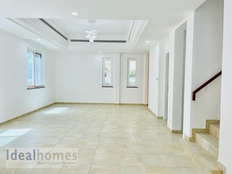 4 BED TH |Single Row|Corner unit|Vacant |Type 1