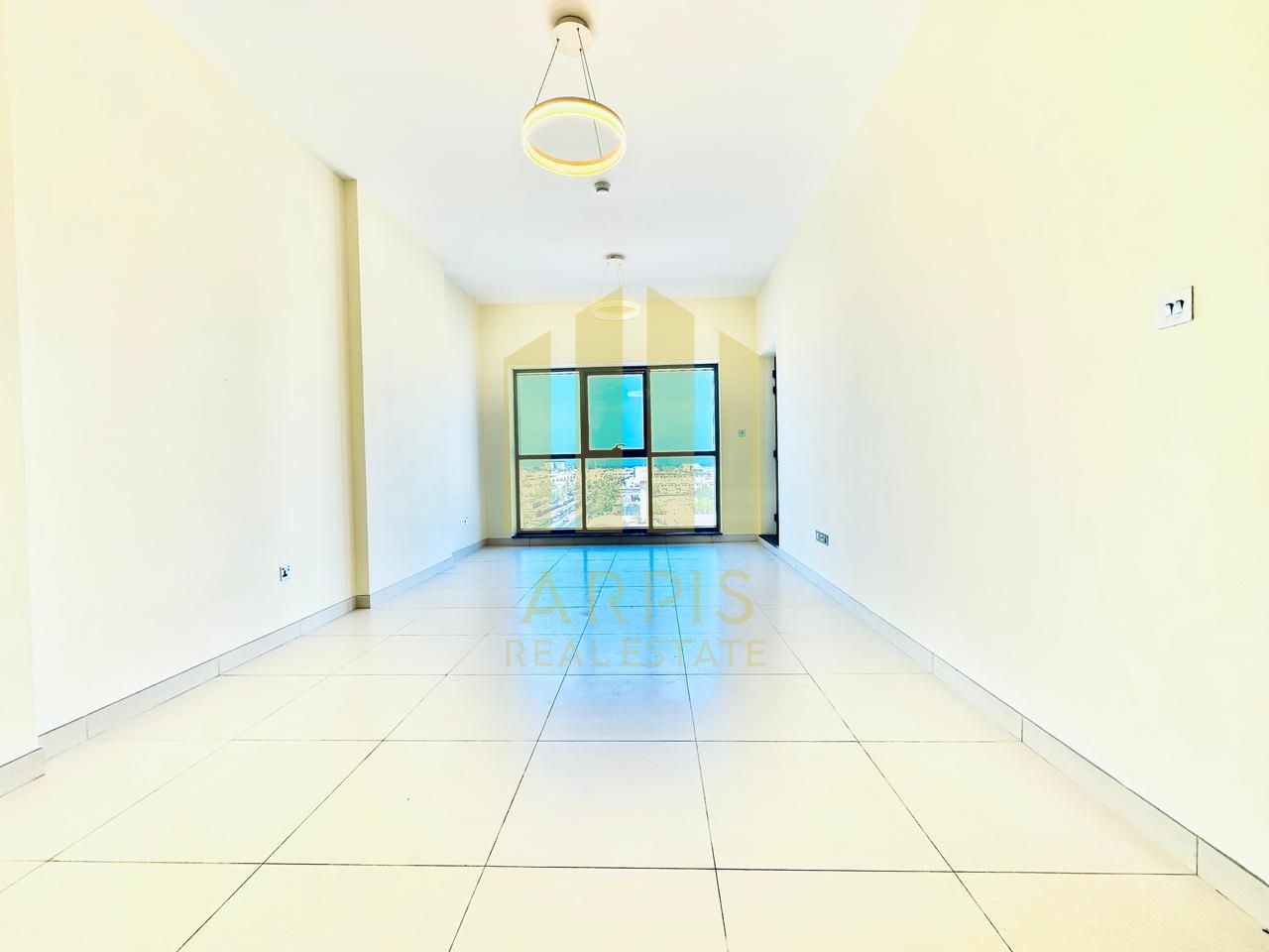 SPACIOUS | HIGH FLOOR | NEAR TO METRO