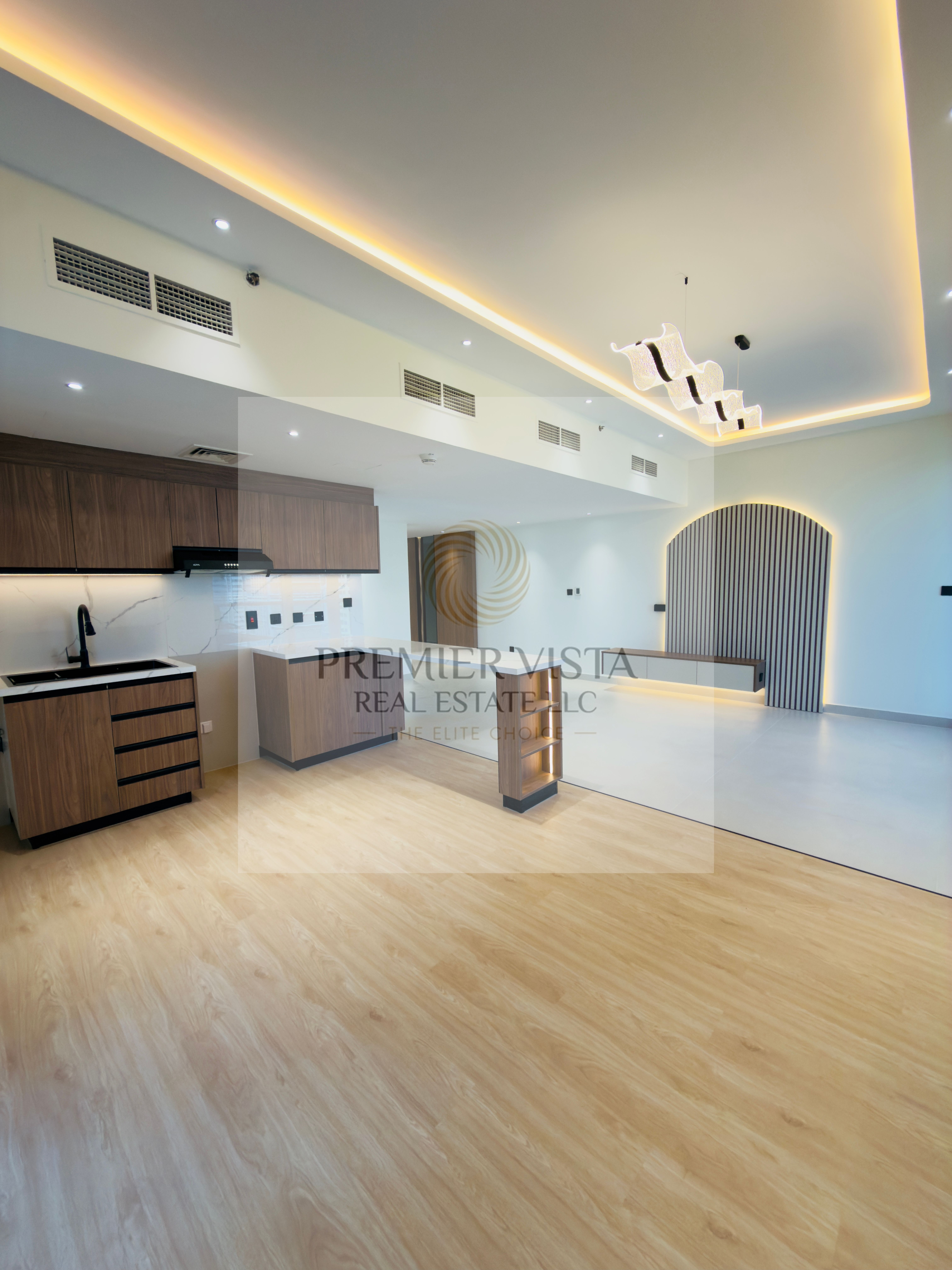 Fully upgraded I Panoramic Views I Spacious Layout