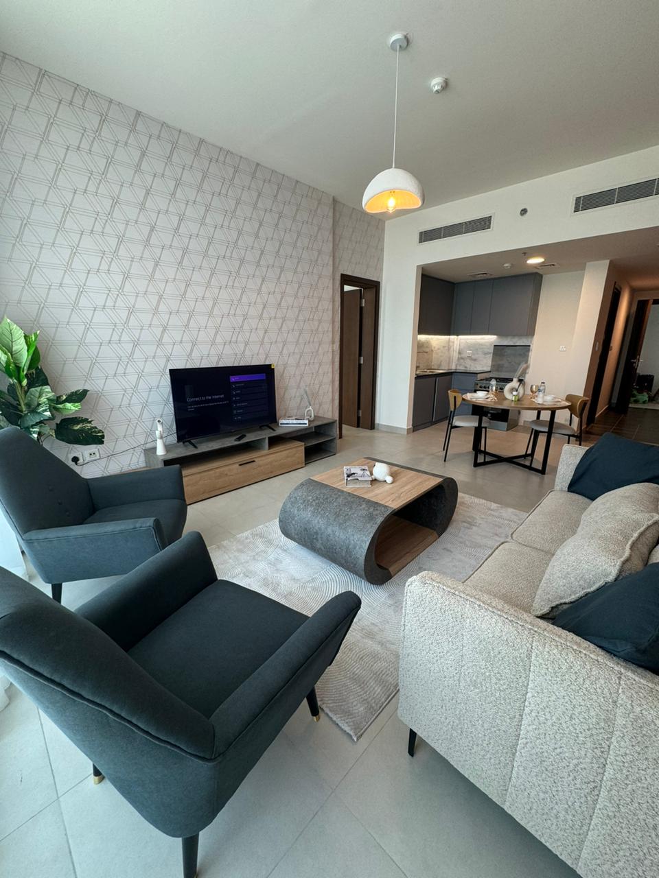 Peace Home | Furnished with Passion | Chiller free